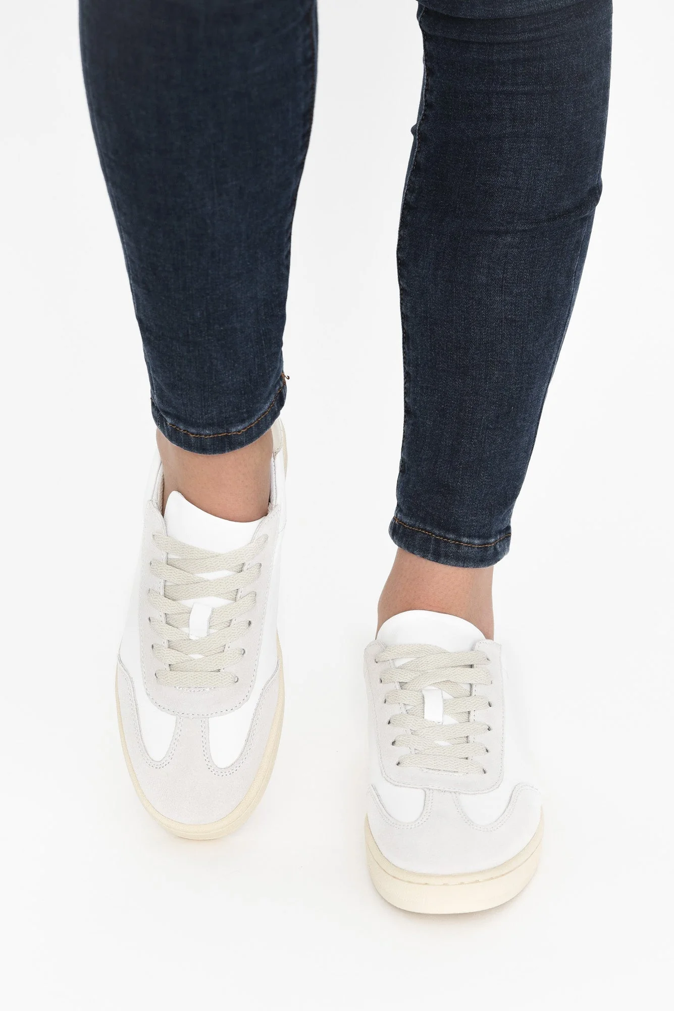 Abbie Cream Leather Sneaker - Image 6