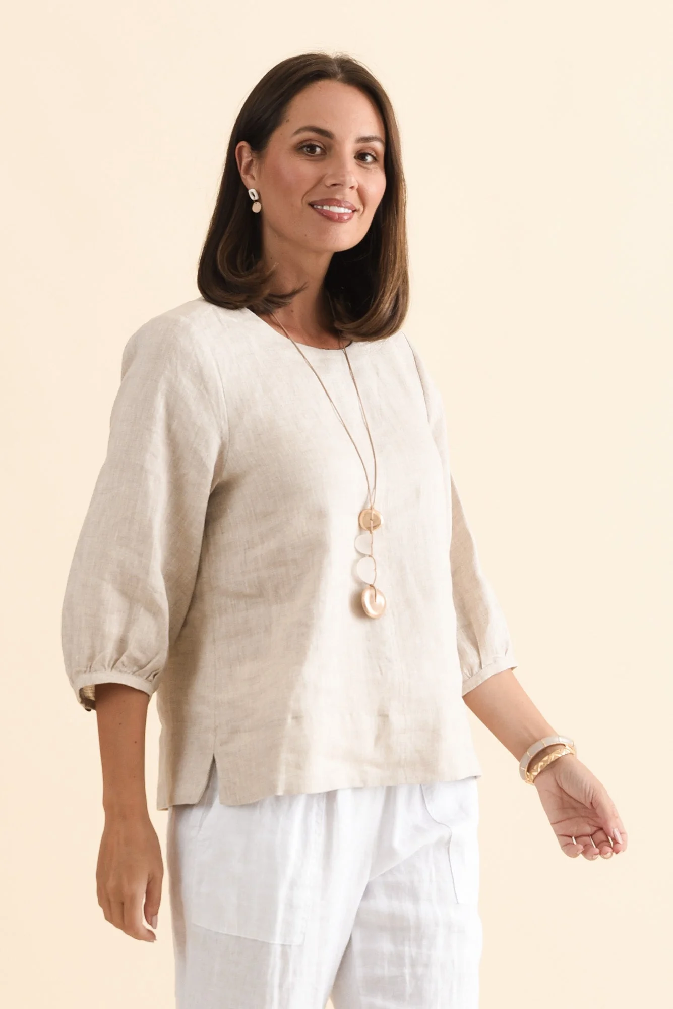 Addie Beige Linen Sleeved Top - Image 4