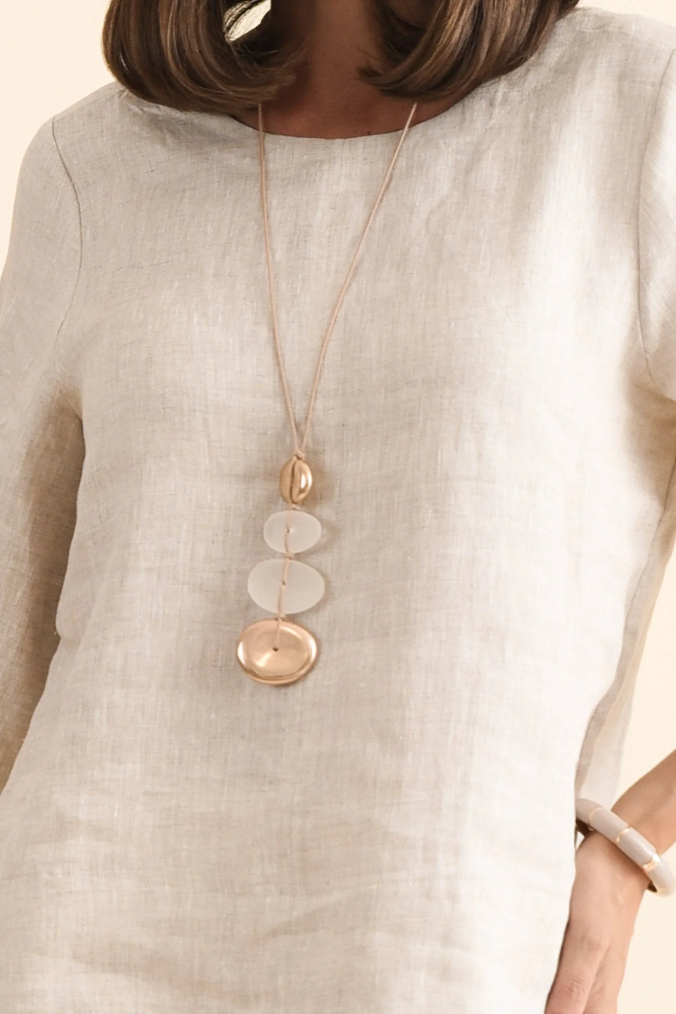 Addie Beige Linen Sleeved Top - Image 6