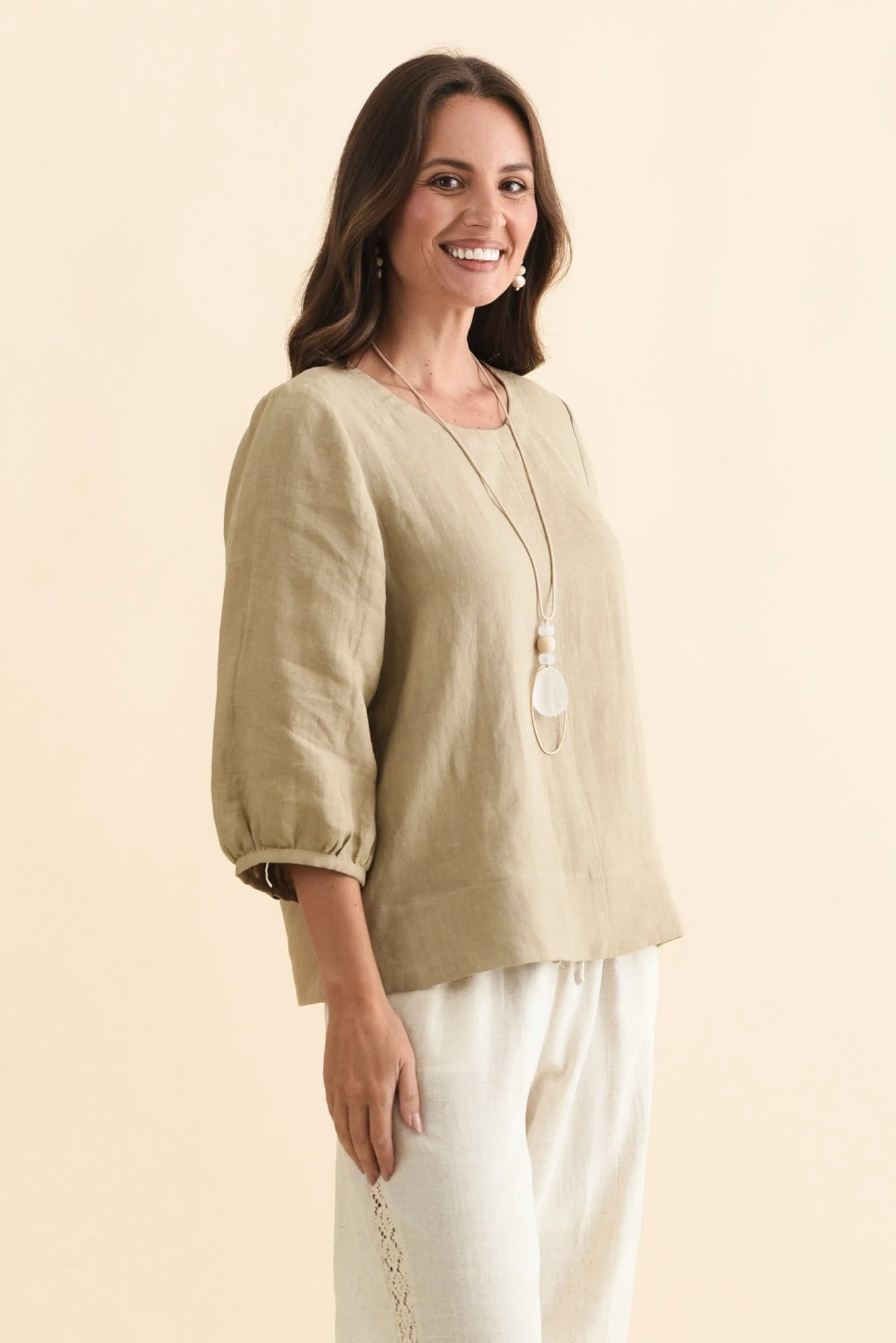 Addie Taupe Linen Sleeved Top - Image 3