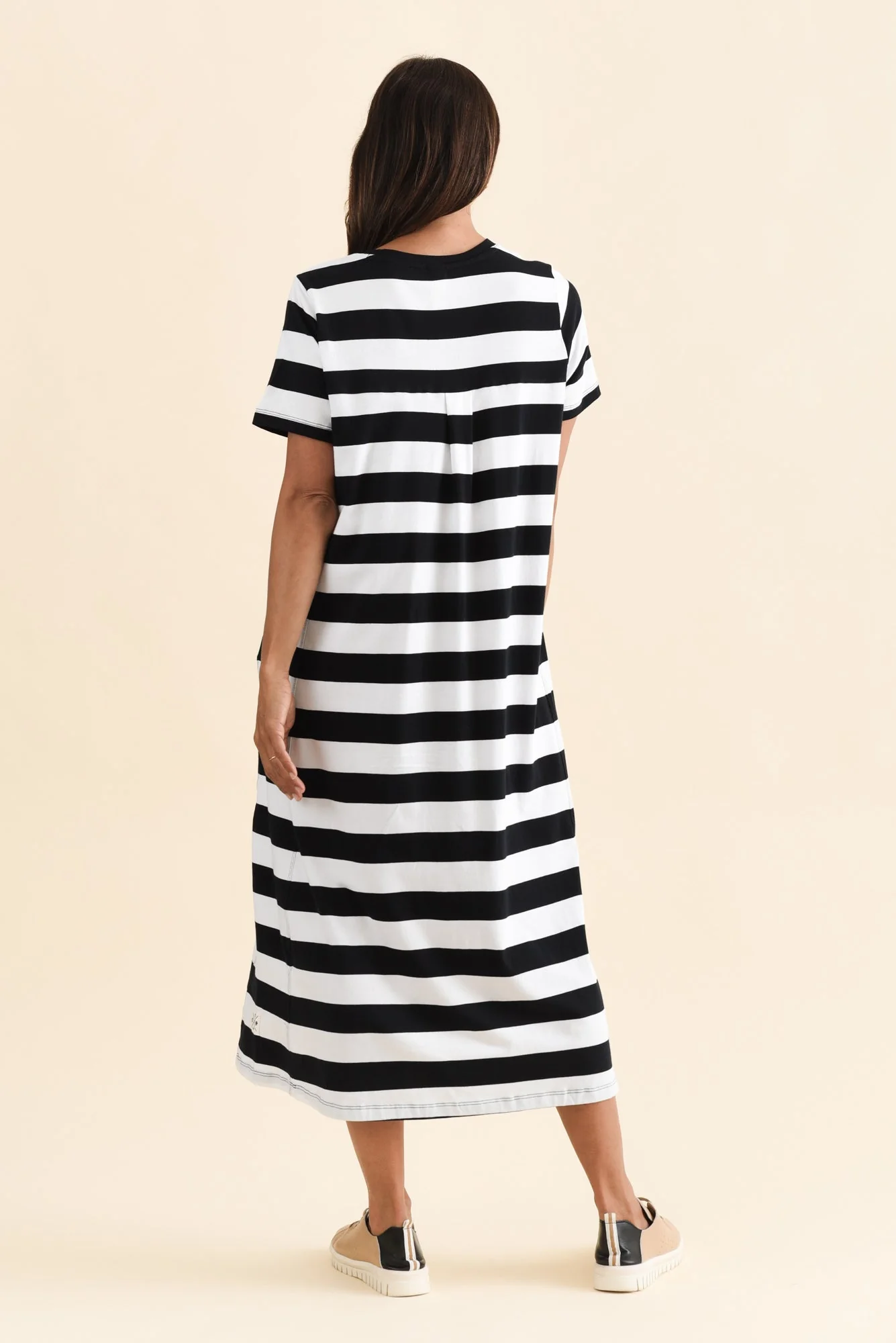 Adira Black Stripe Pocket Dress - Image 4