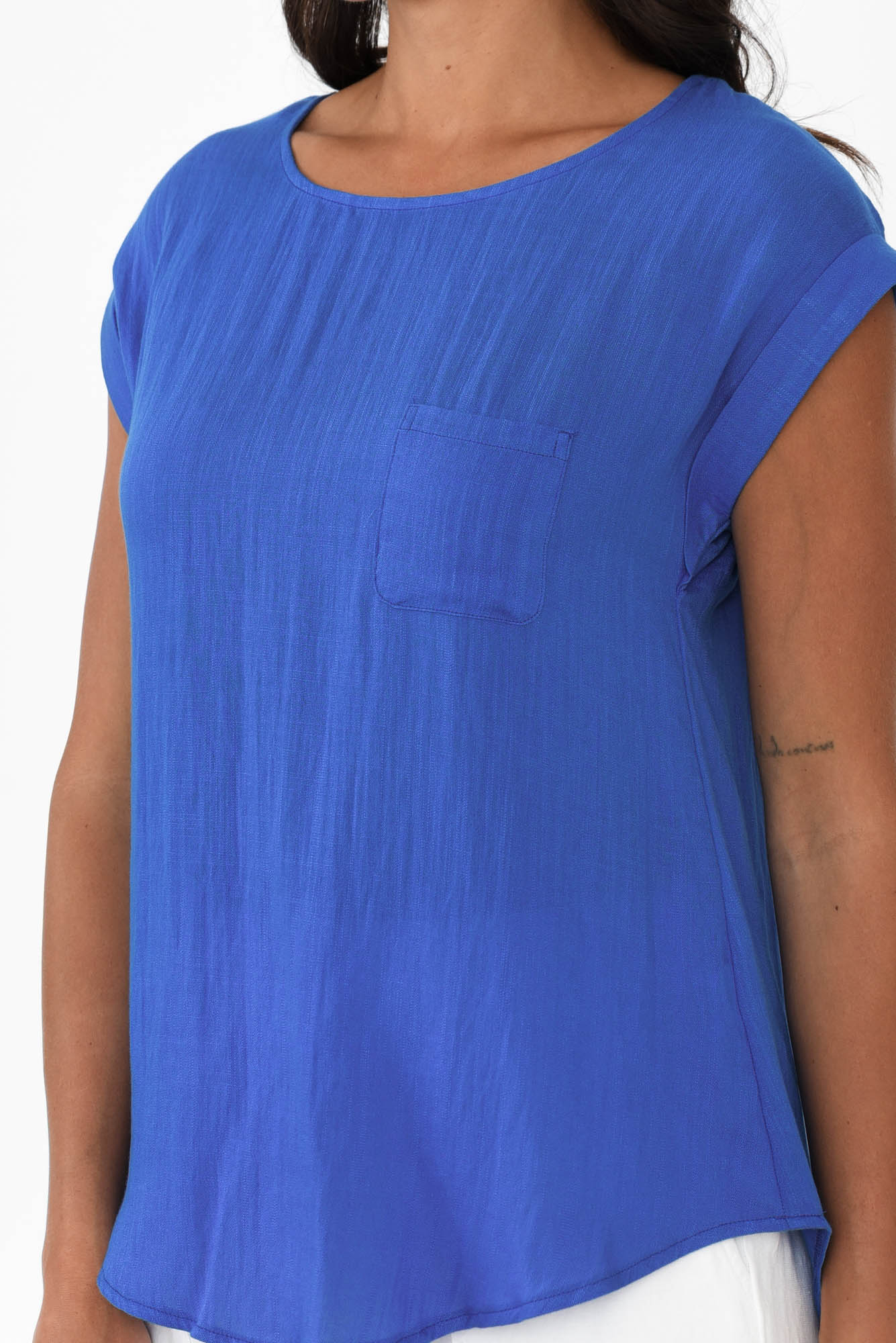 Aiden Cobalt Linen Blend Pocket Top - Image 5