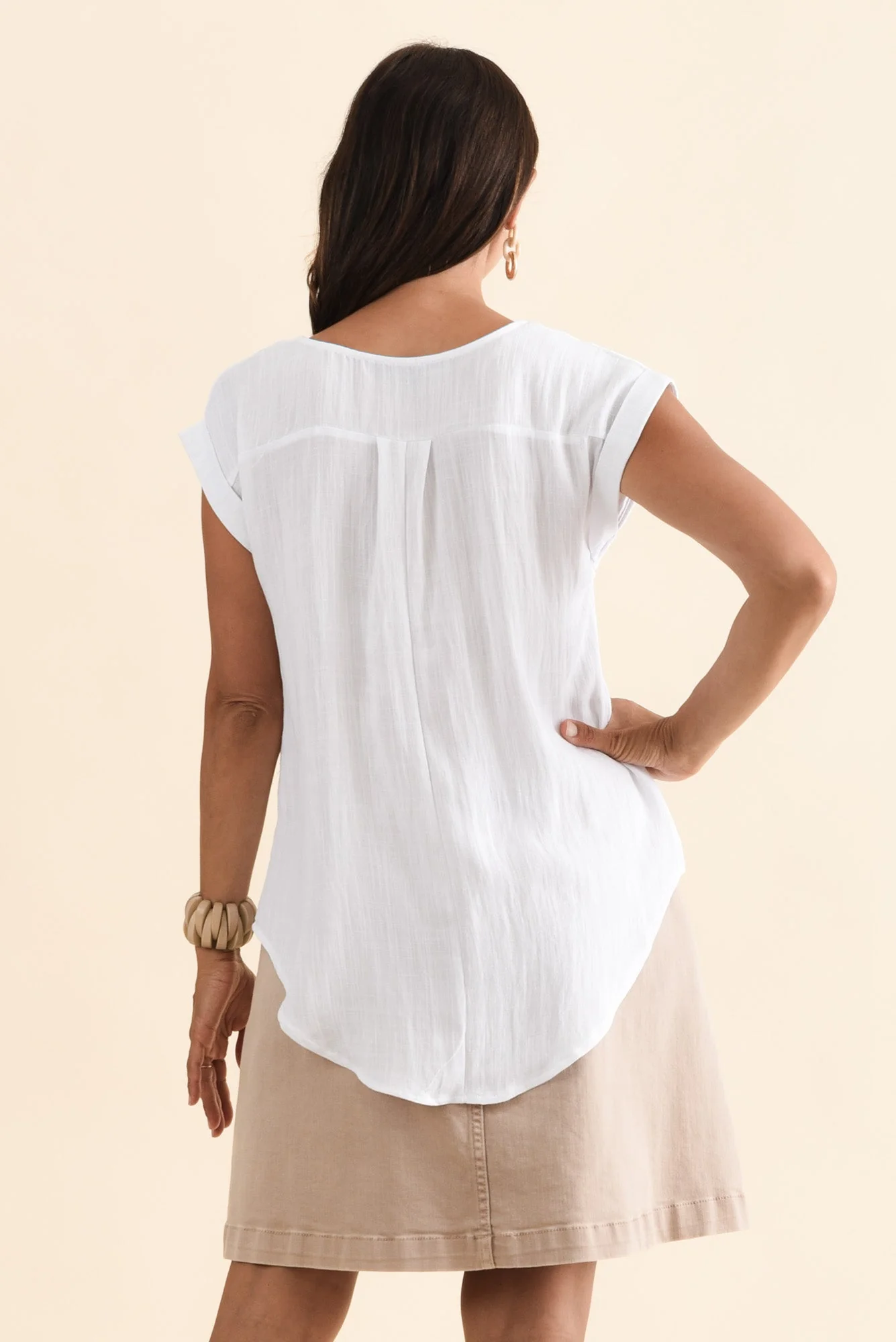 Aiden White Linen Blend Pocket Top - Image 4