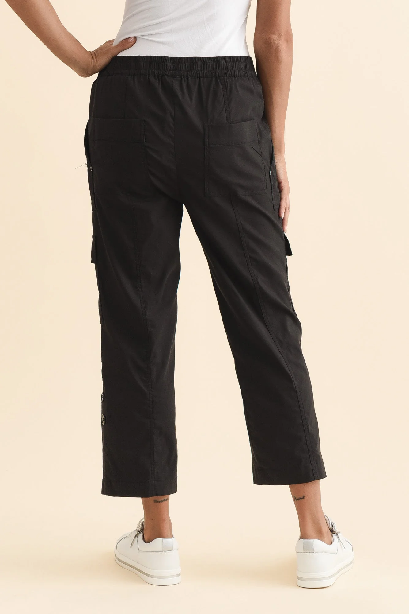Air-Lite Black Stretch Cargo Pants - Image 5