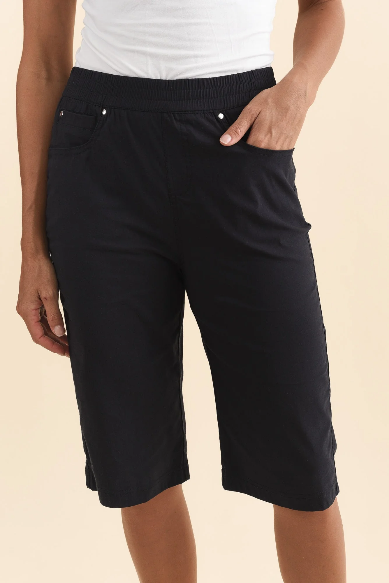 Air-Lite Navy Stretch Pocket Shorts - Image 5