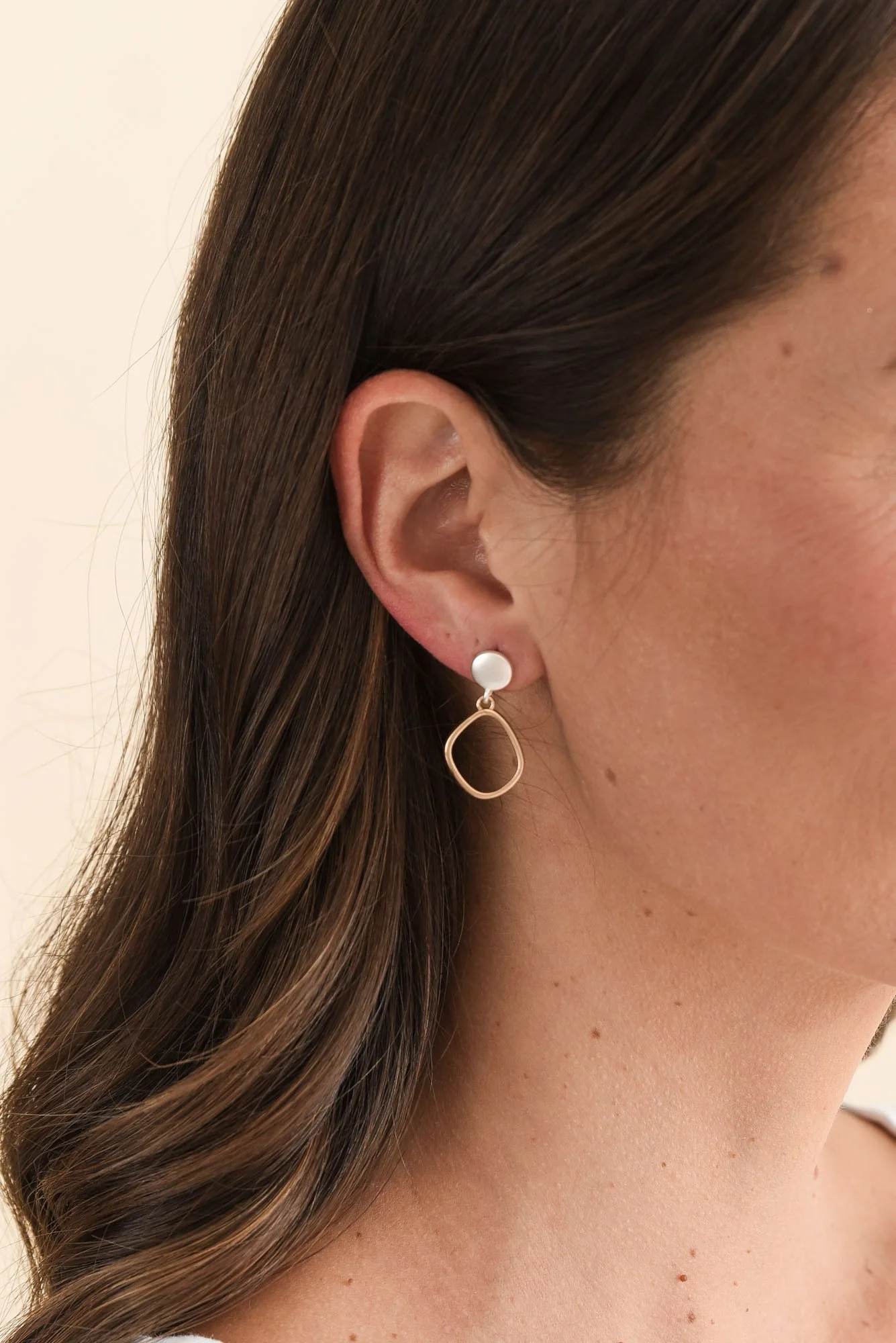 Airene Gold Geo Pendant Earrings - Image 2