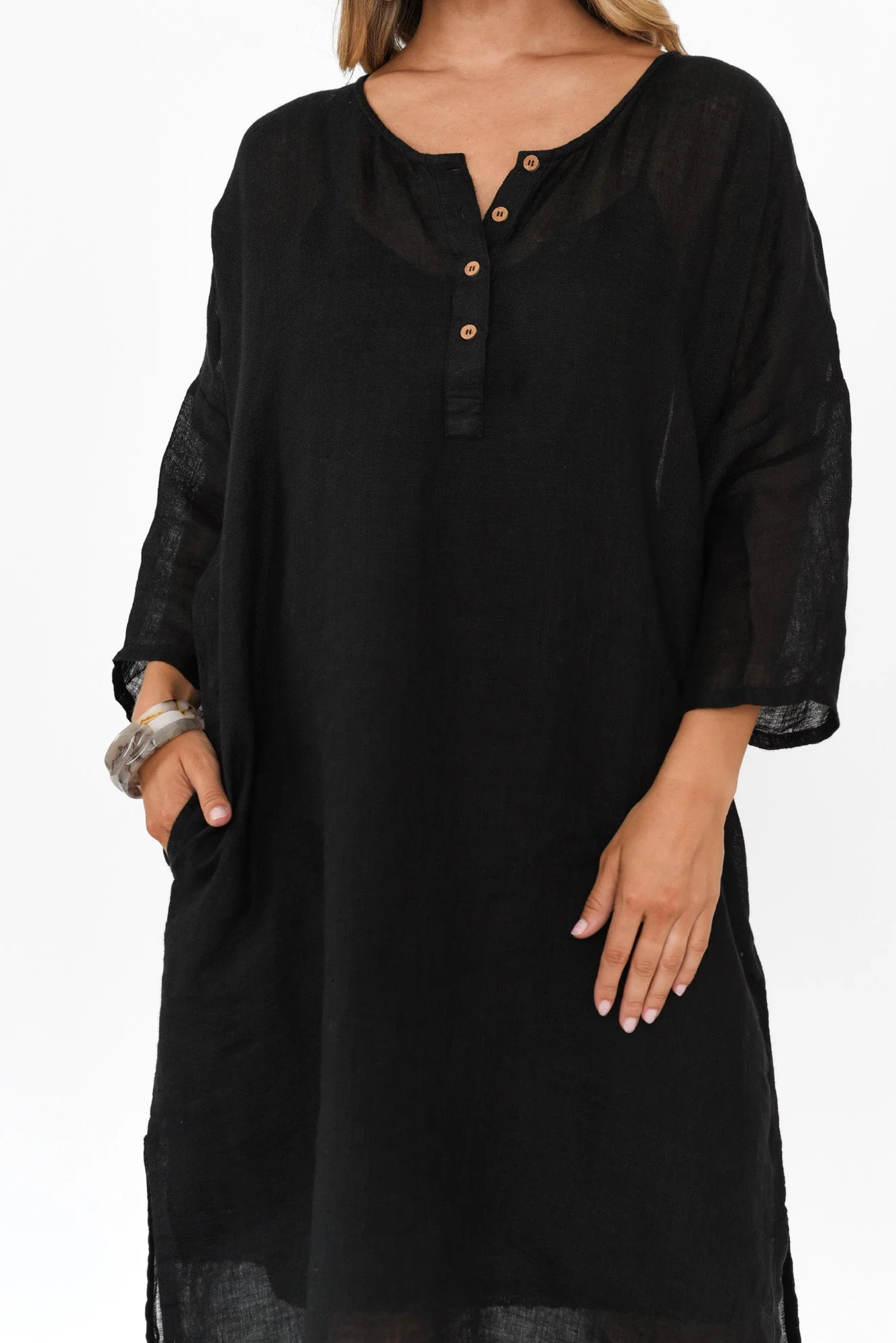 Analia Black Linen Kaftan - Image 3