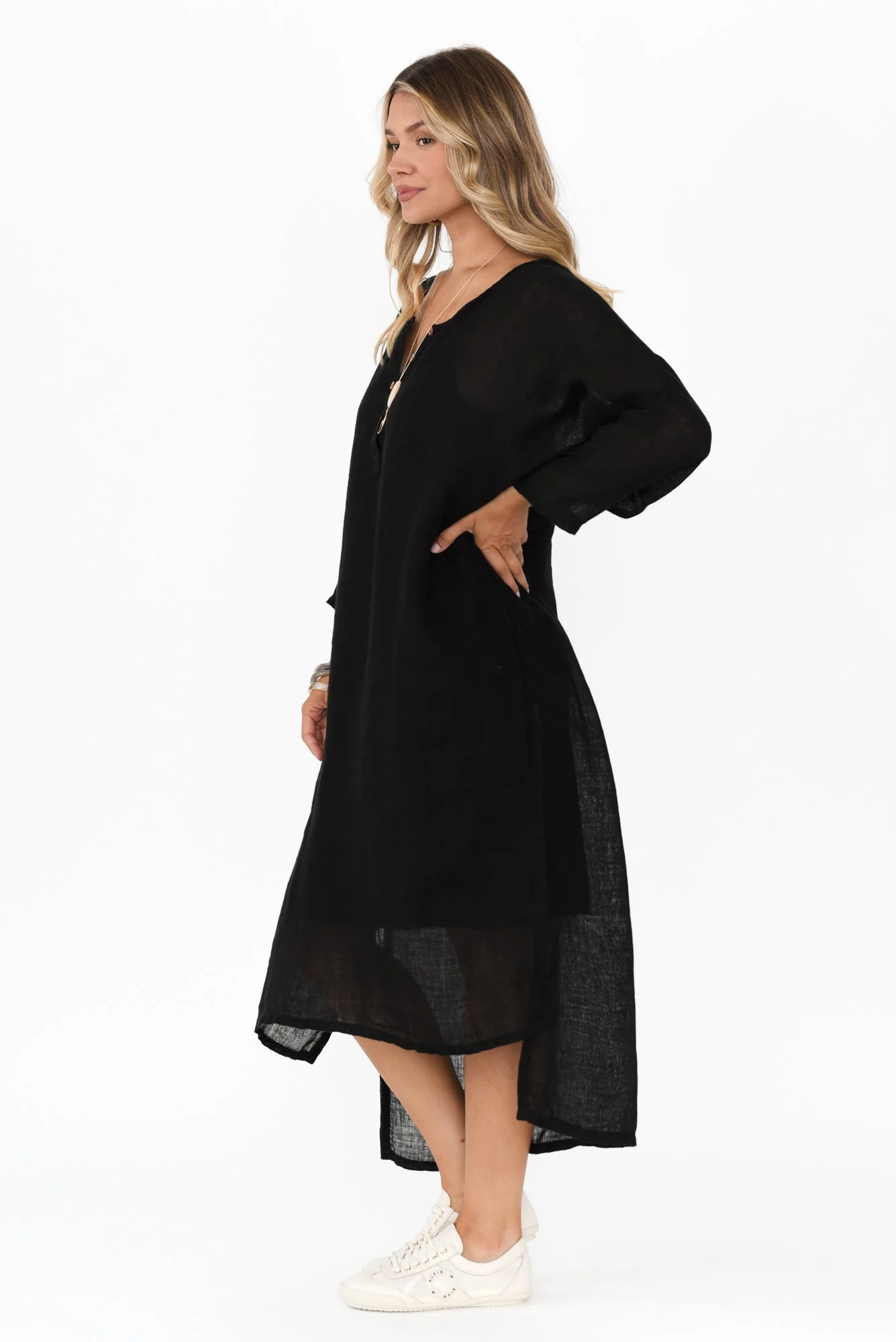 Analia Black Linen Kaftan - Image 4