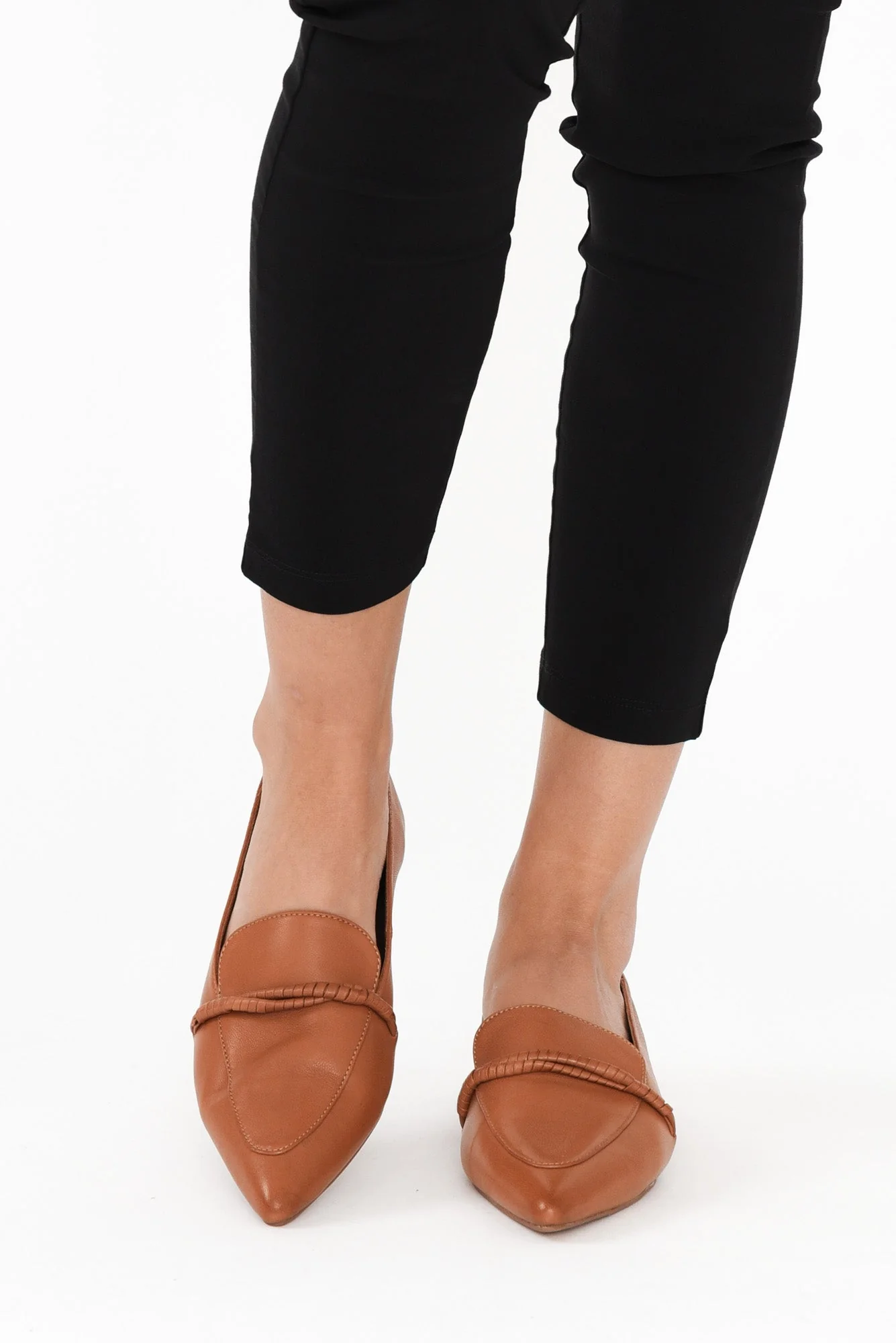 Avery Tan Leather Loafer - Image 6