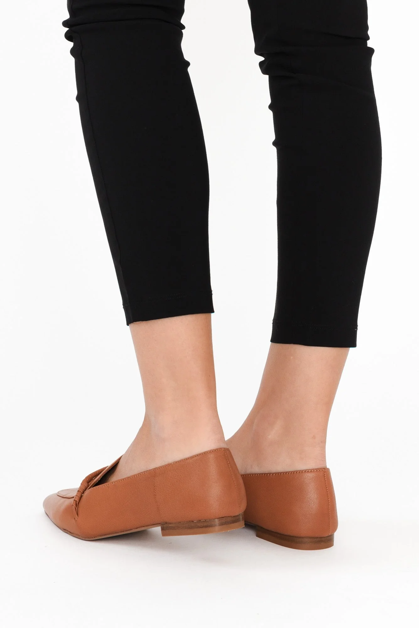 Avery Tan Leather Loafer - Image 7