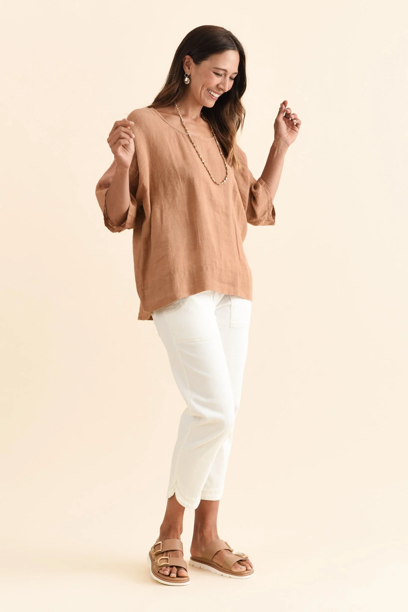 Barbara Mocha Linen Top - Image 6