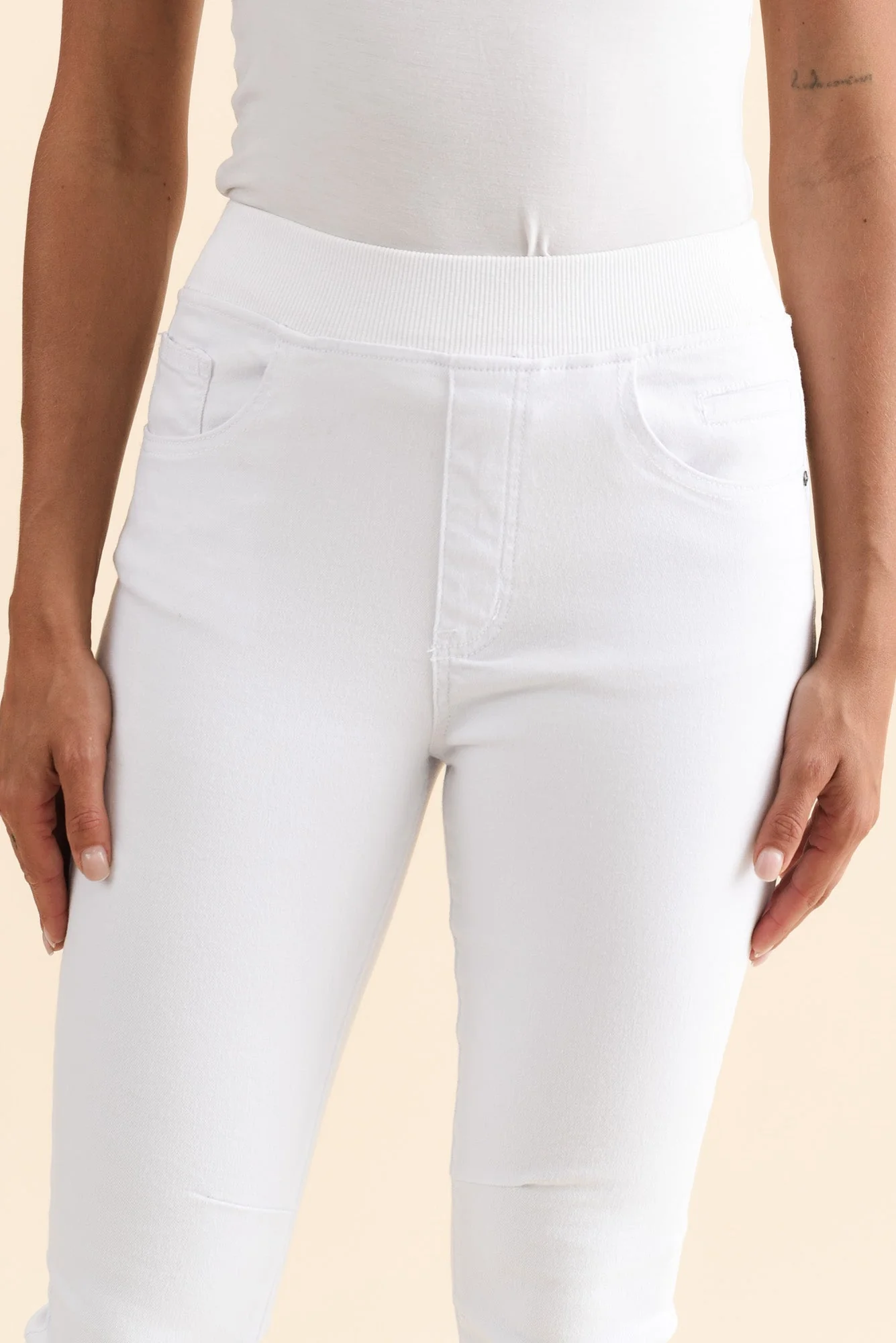 Bella White Cotton Stretch Jeans - Image 6