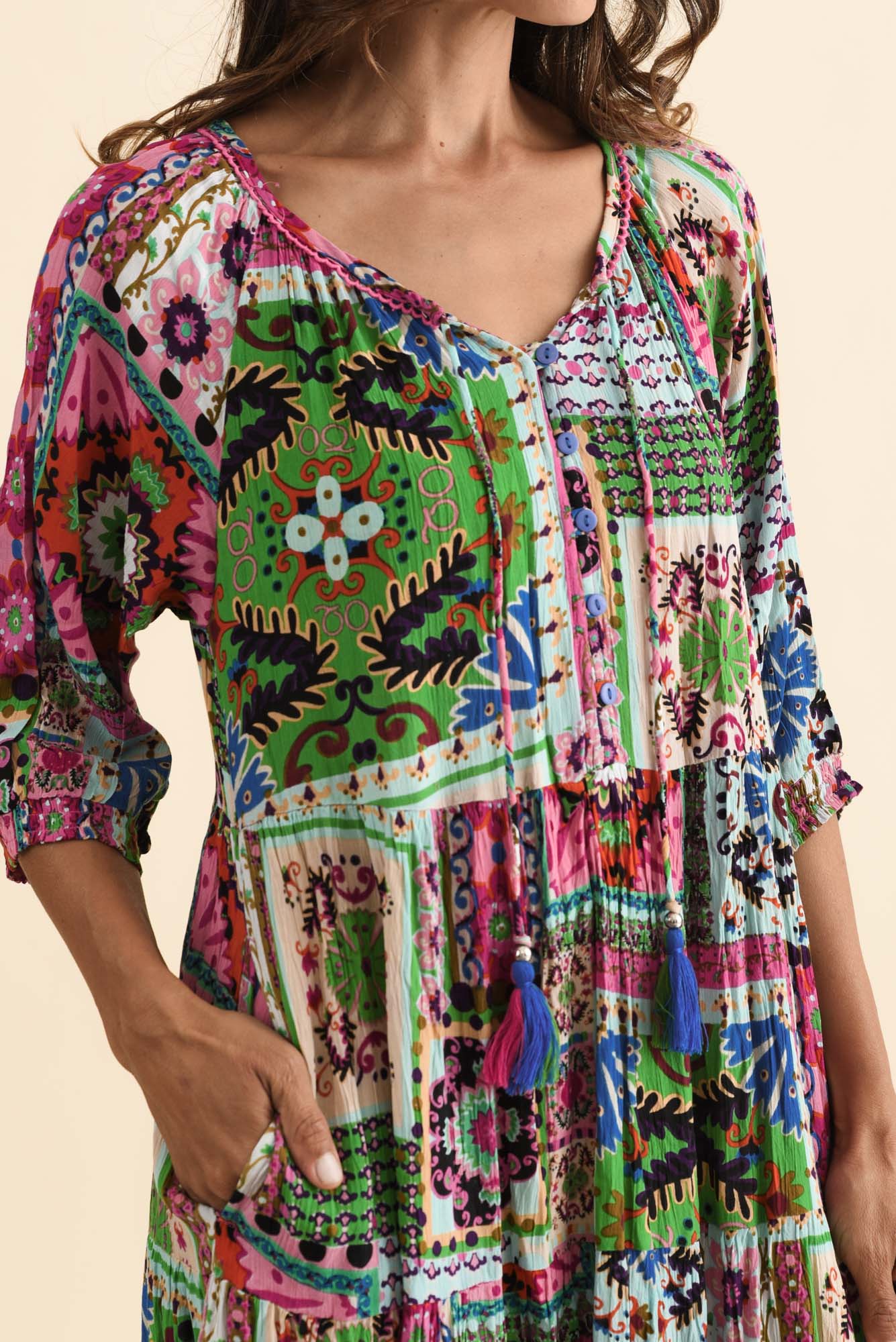 Belmira Green Abstract Pocket Dress - Image 5