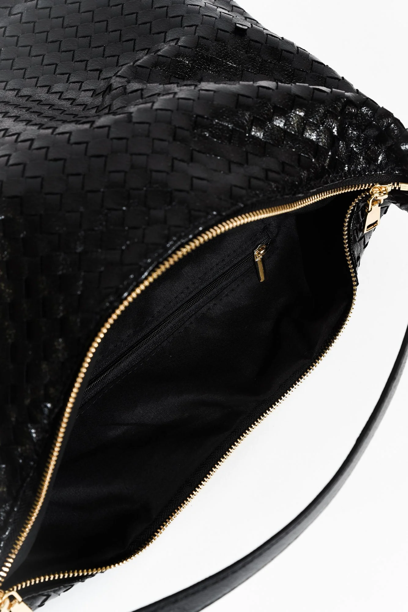 Benita Black Weave Slouch Handbag - Image 3