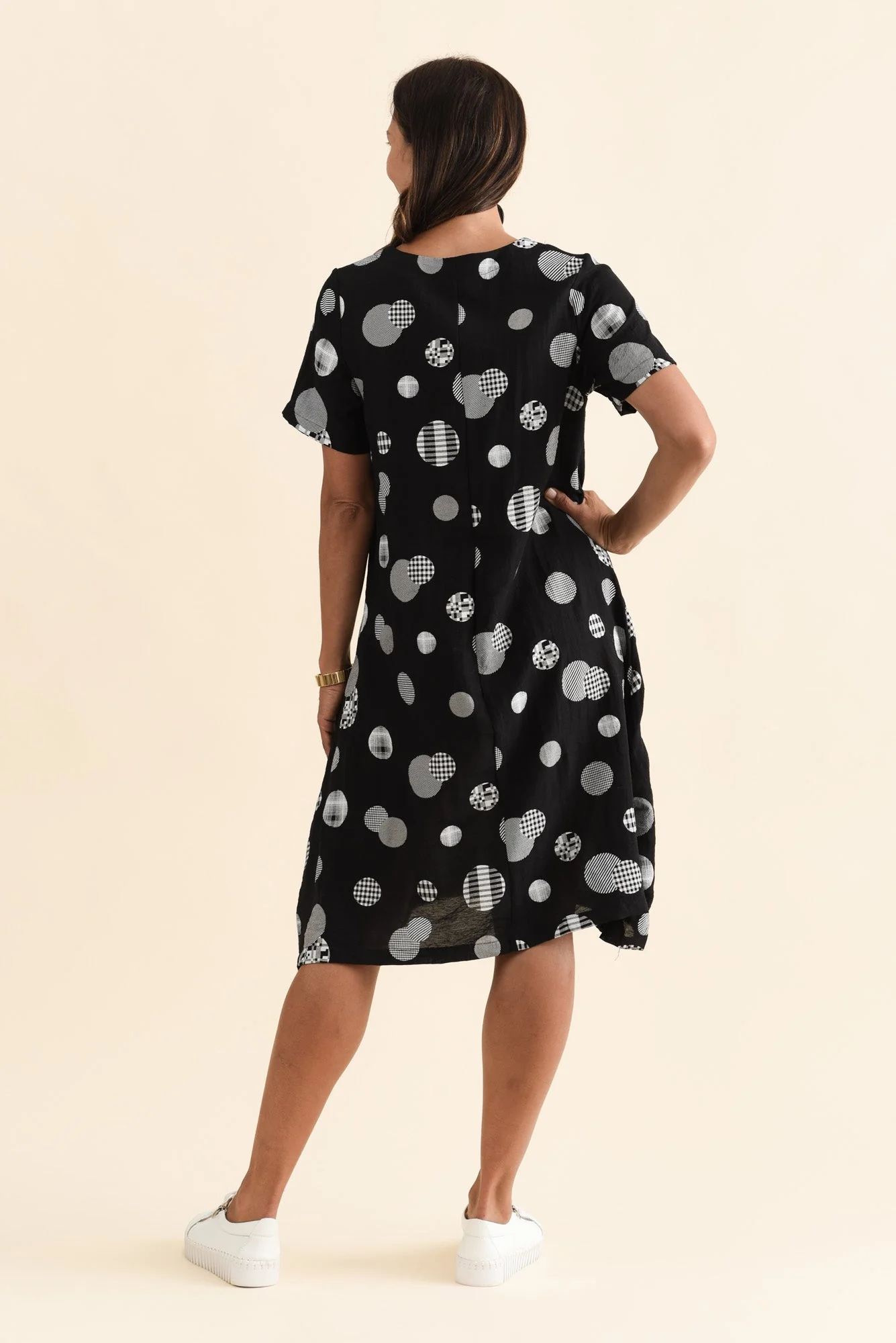 Bexley Black Spot Pocket Dress - Image 4