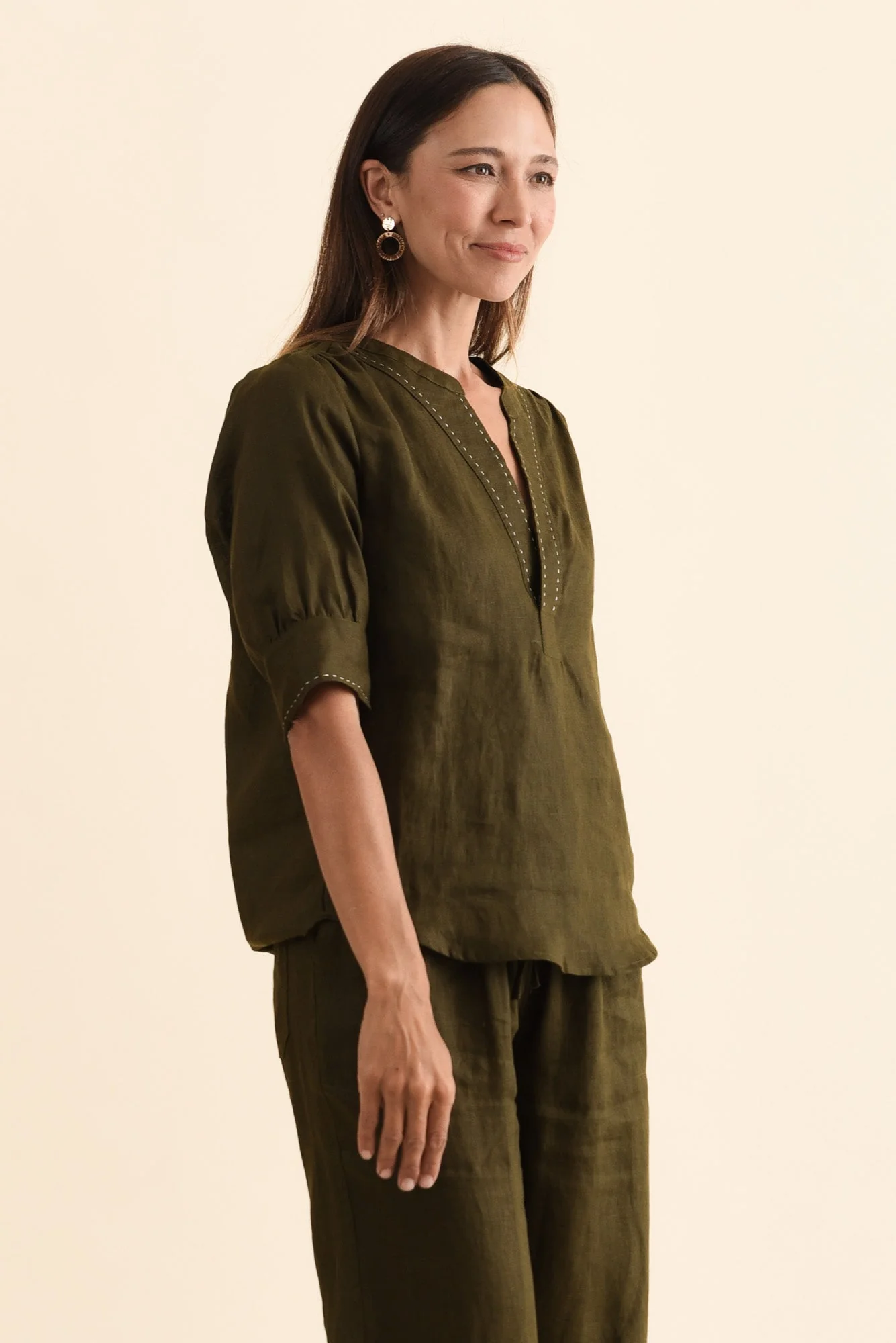 Bradley Khaki Linen Contrast Stitch Top - Image 3