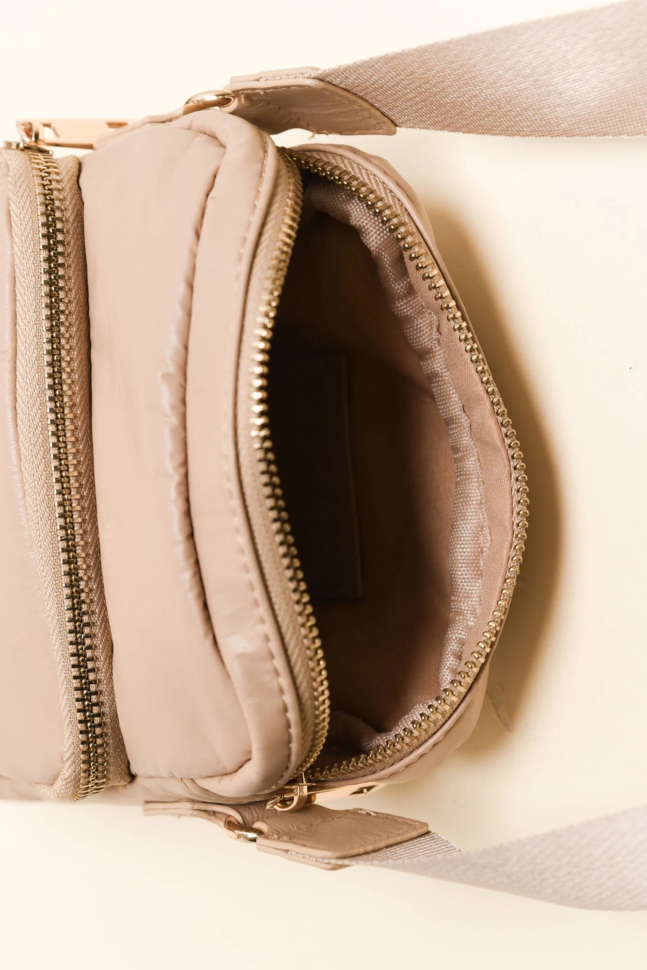 Brighton Beige Phone Bag - Image 3