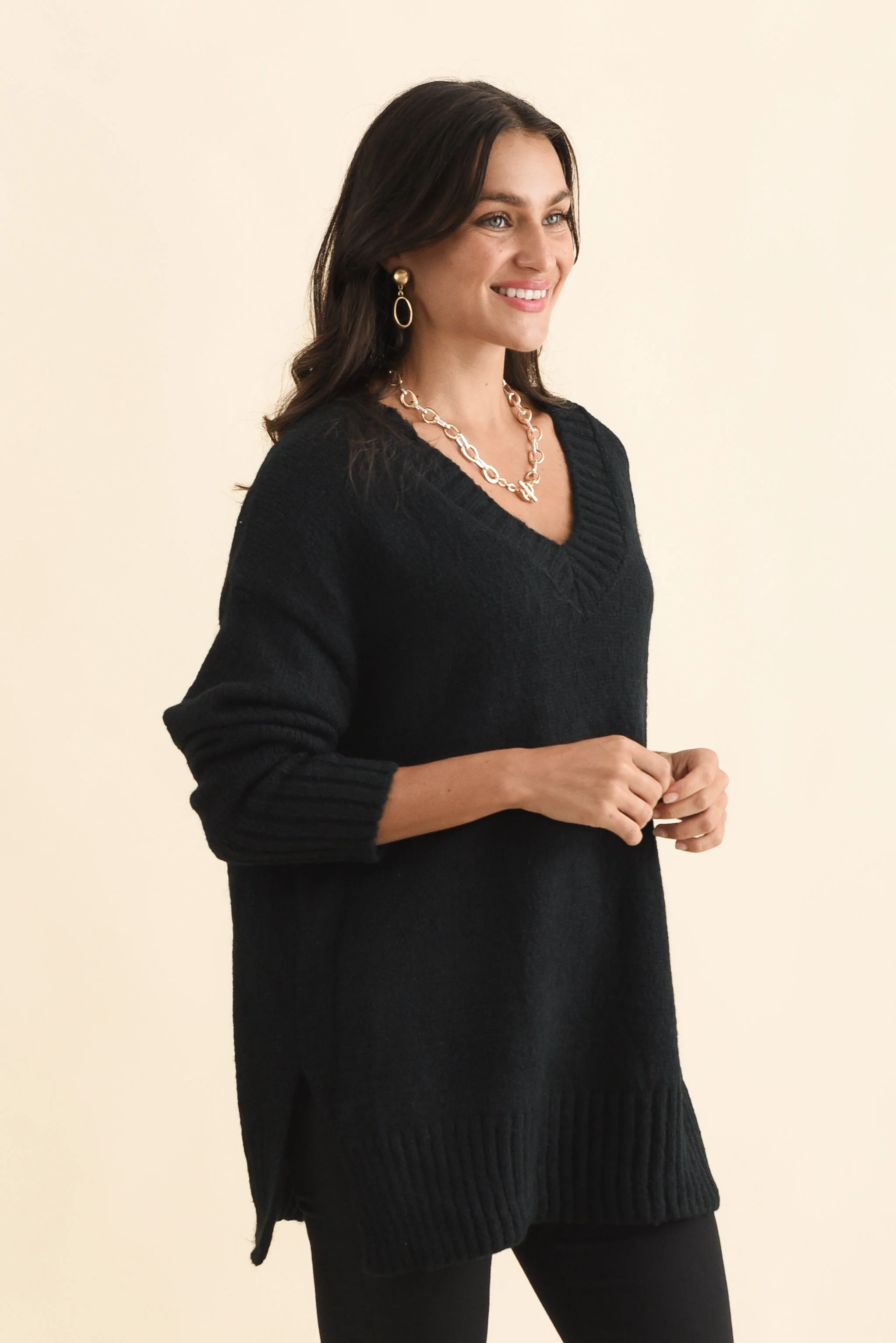 Brilla Black V Neck Sweater - Image 3