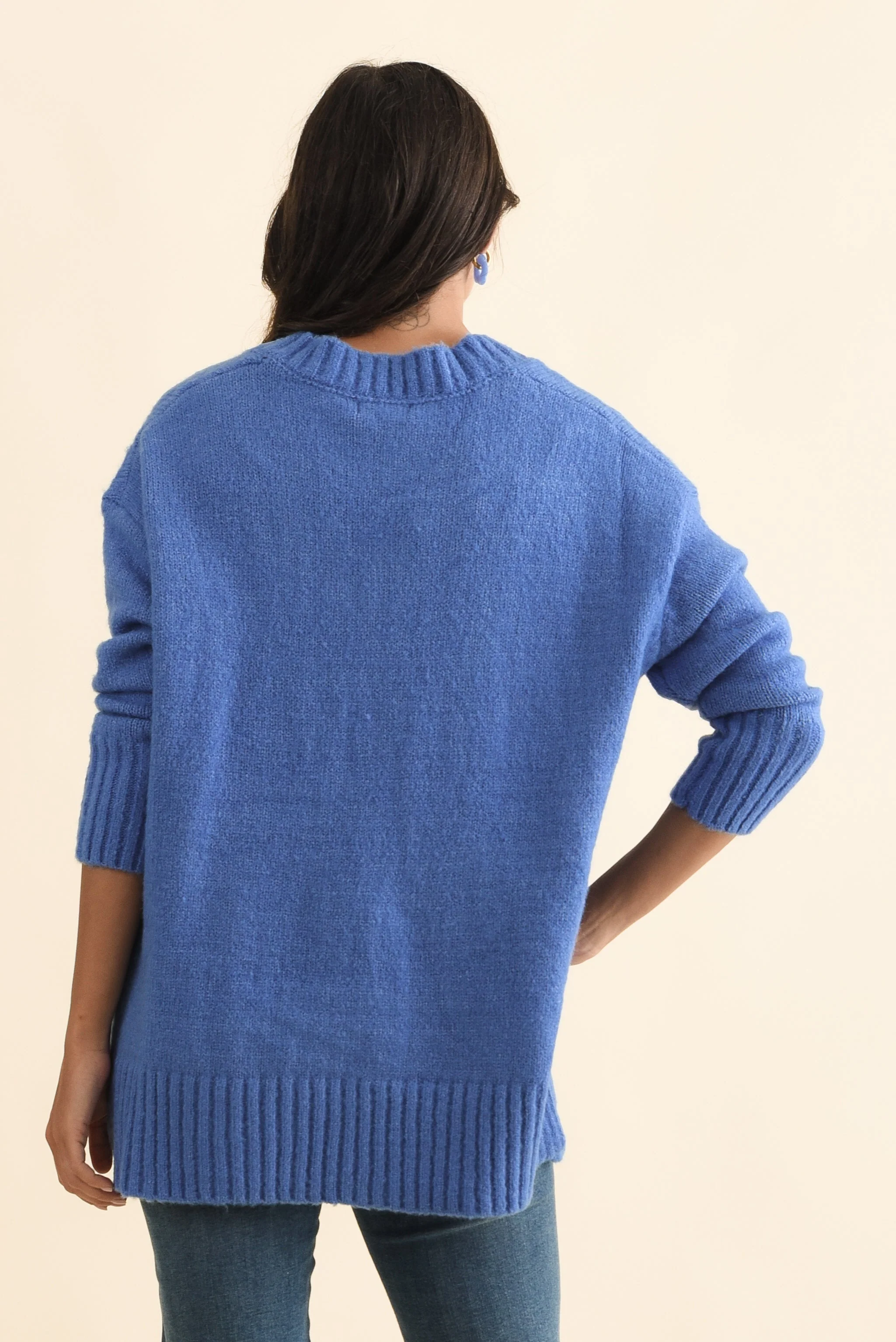 Brilla Blue V Neck Sweater - Image 4