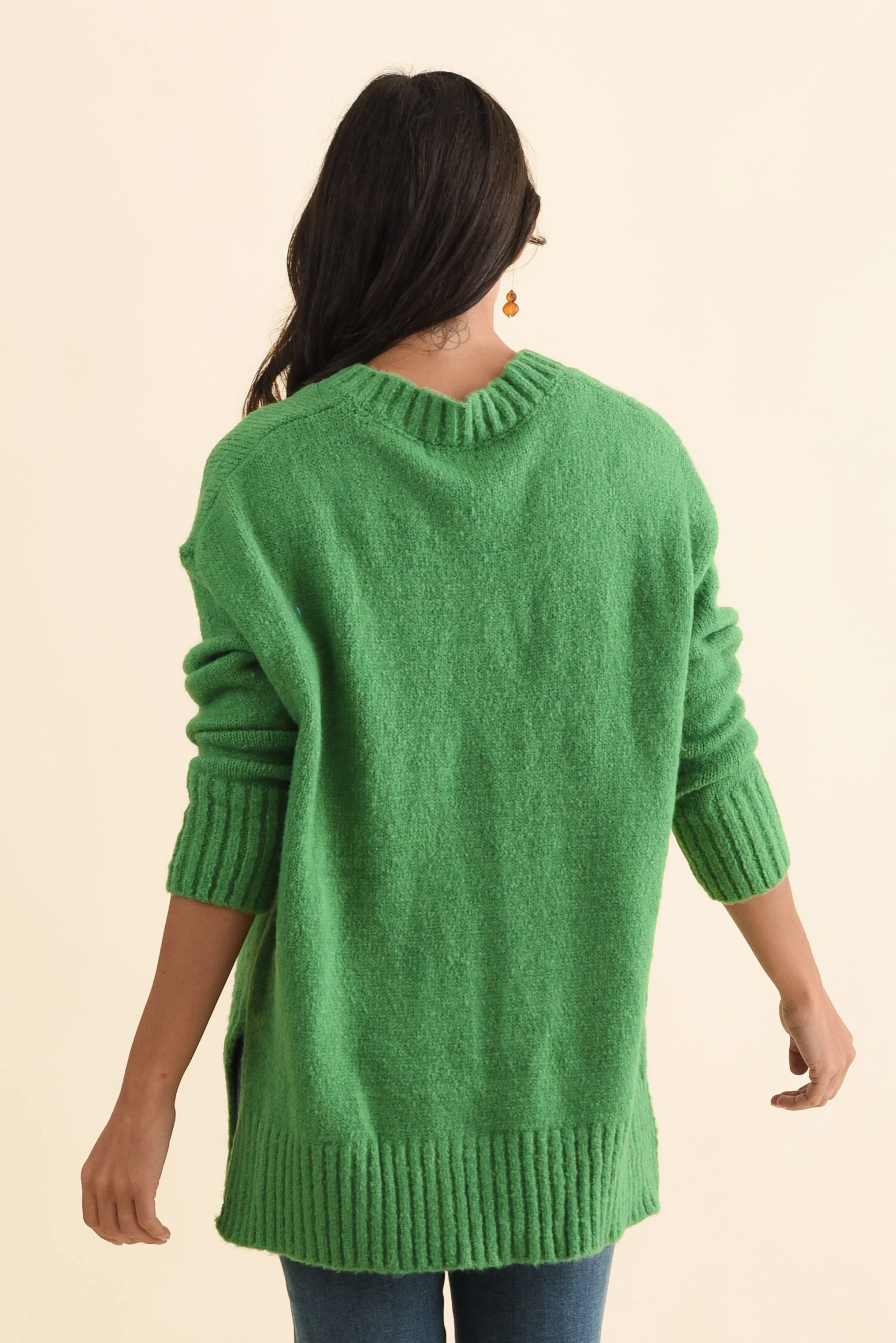 Brilla Green V Neck Jumper - Image 4