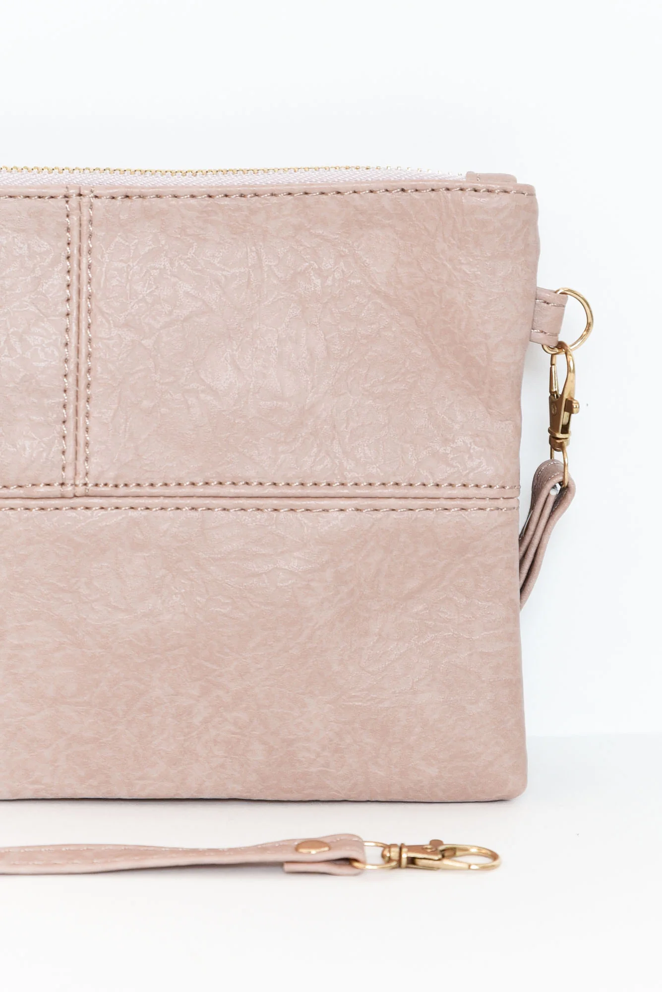 Brynn Pink Tassel Crossbody Bag - Image 3