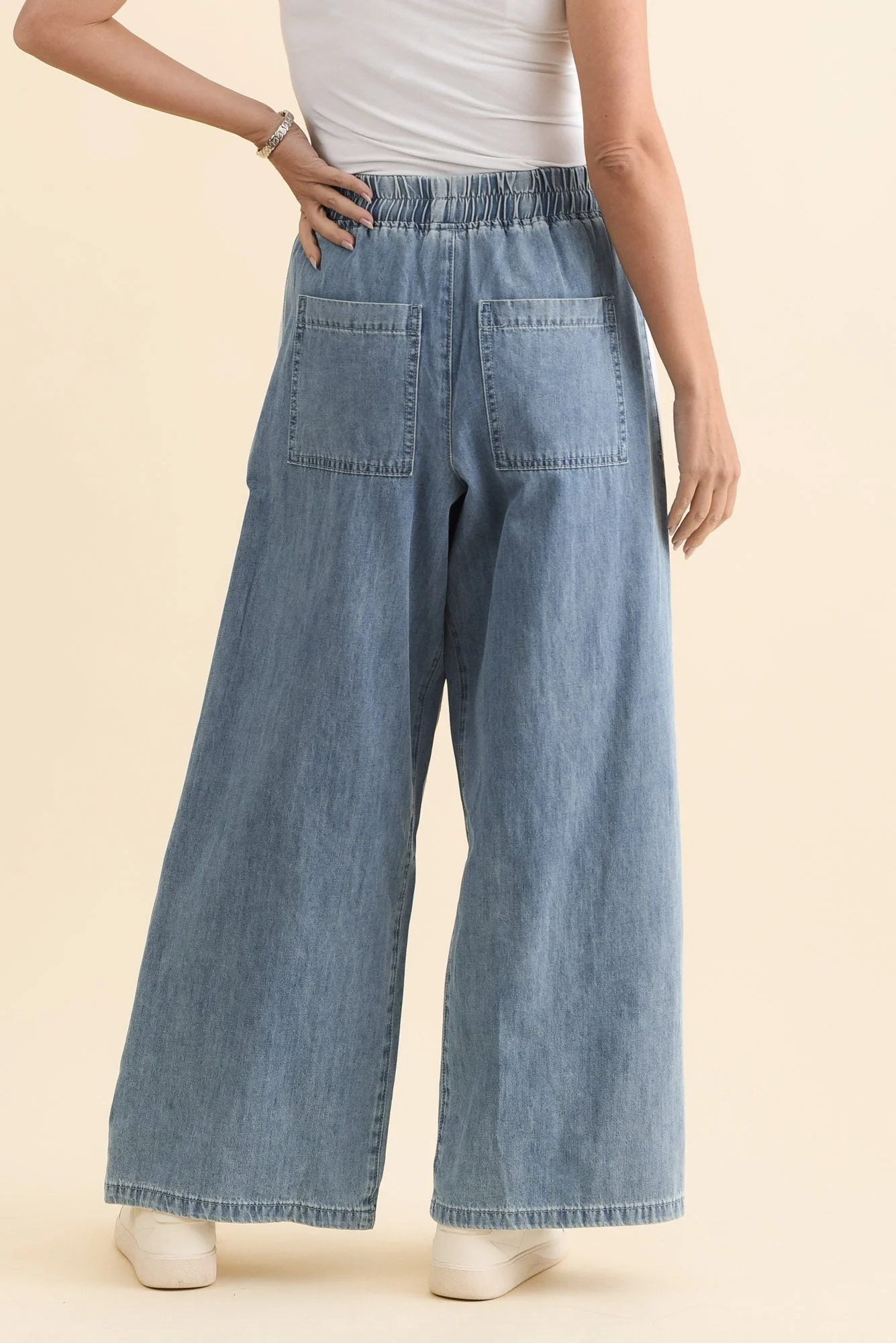 Callie Blue Contrast Denim Jogger Pants - Image 4
