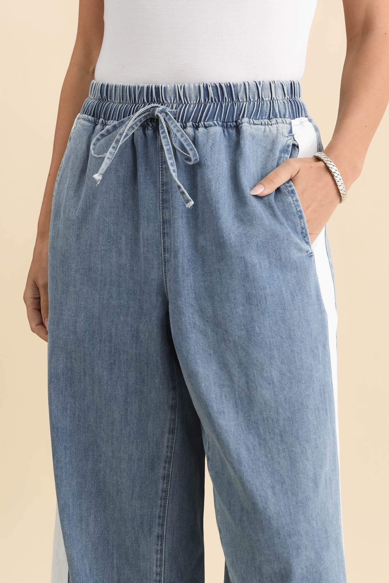 Callie Blue Contrast Denim Jogger Pants - Image 5