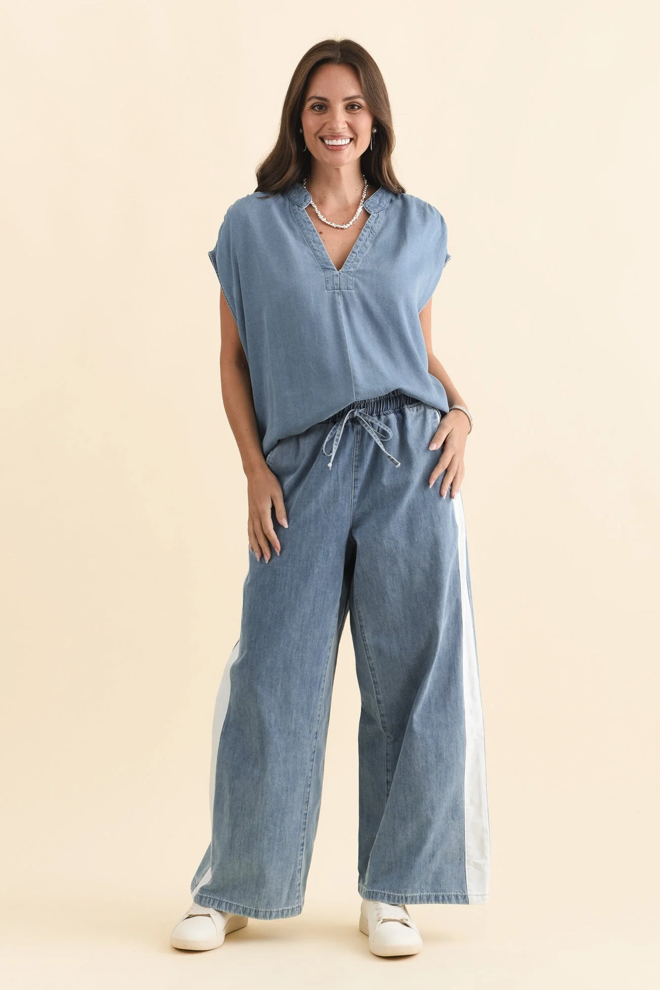 Callie Blue Contrast Denim Jogger Pants - Image 6