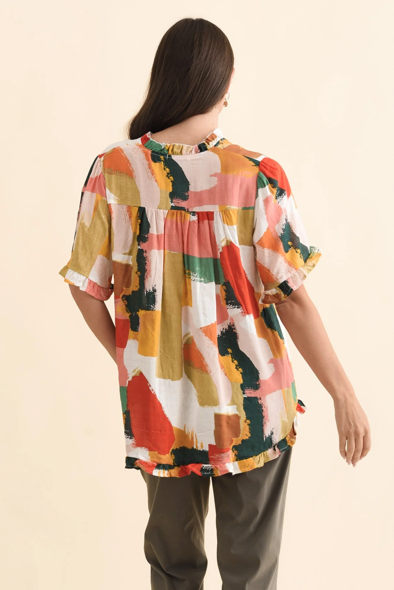 Calm Pink Abstract Ruffle Top - Image 4