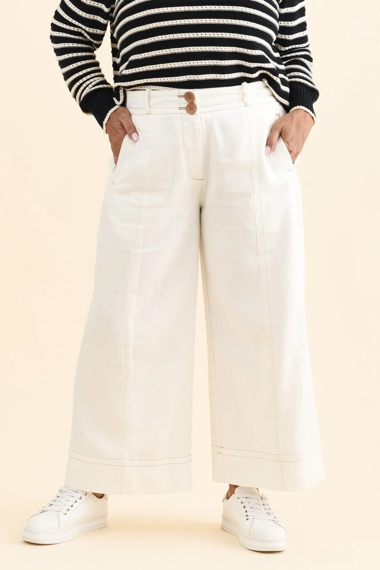 Carsen Cream Wide Leg Jeans - Image 8
