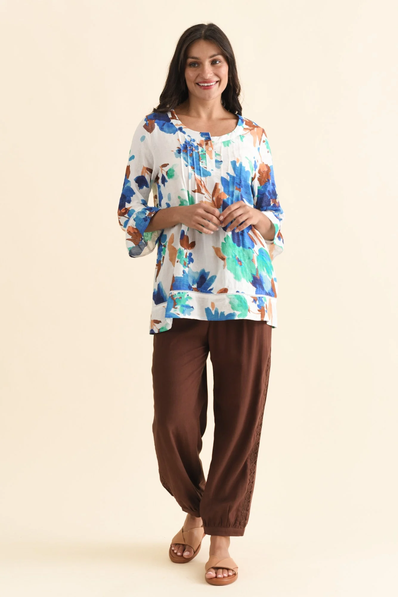 Cassidy Blue Flower Cotton Sleeved Top - Image 7