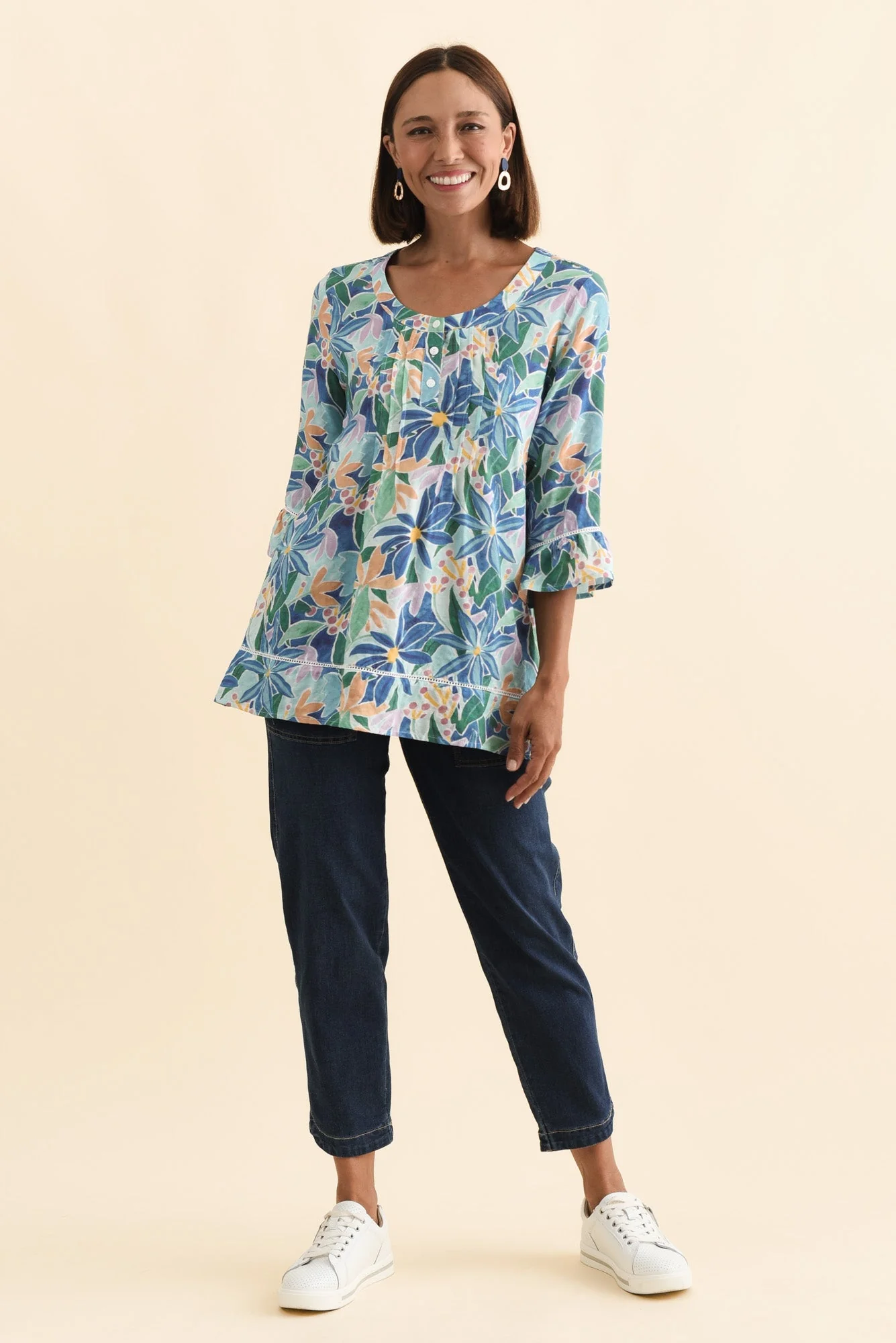 Cassidy Blue Garden Cotton Sleeved Top - Image 7