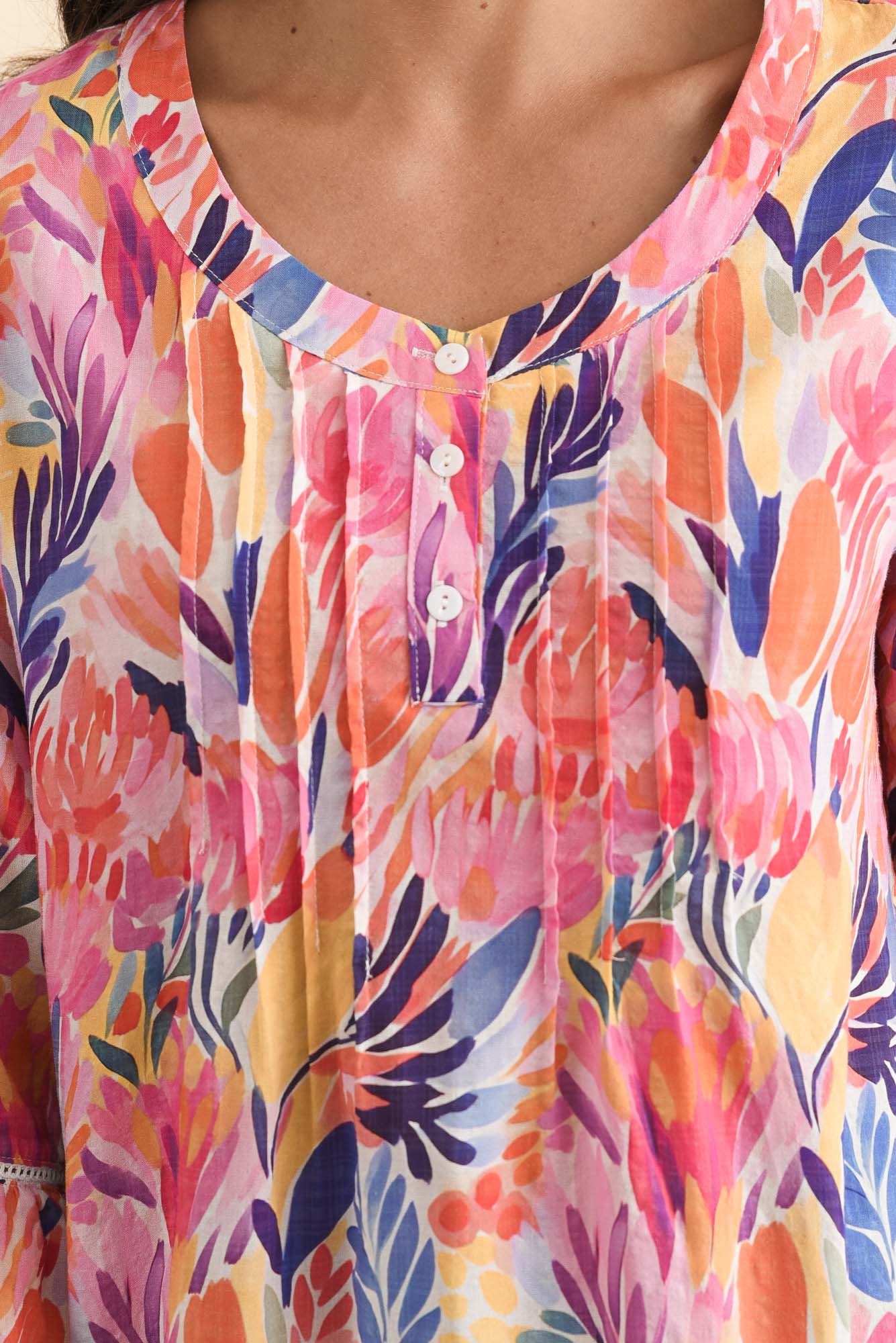 Cassidy Red Blossom Cotton Sleeved Top - Image 5