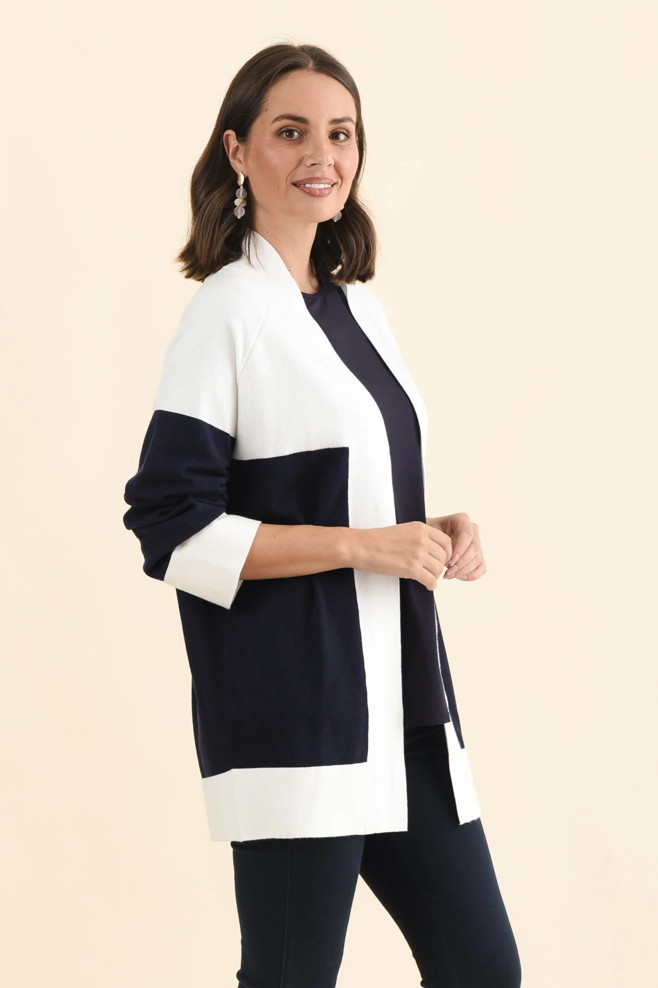 Chase Navy Contrast Knit Cardigan - Image 4
