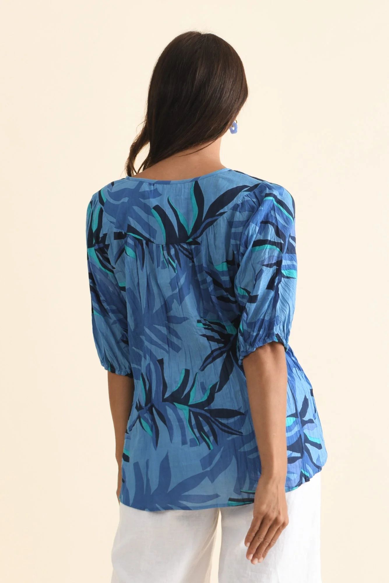 Claris Blue Leaf Crinkle Cotton Top - Image 4