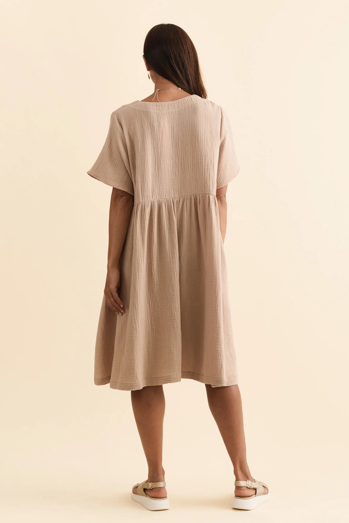 Cloud Gauze Beige Cotton Pocket Dress - Image 5