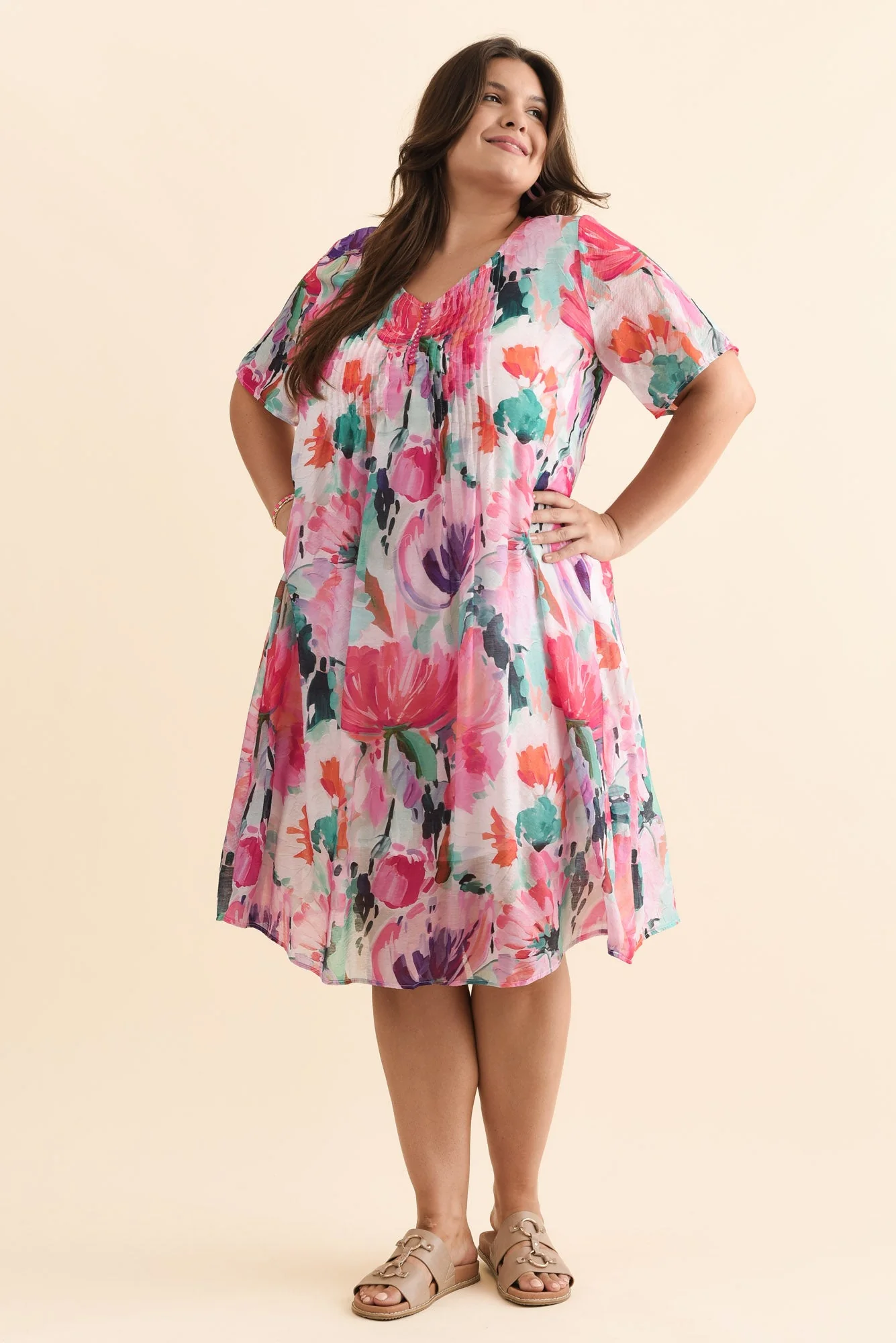 Debbie Pink Floral Pleated Dress - Image 9