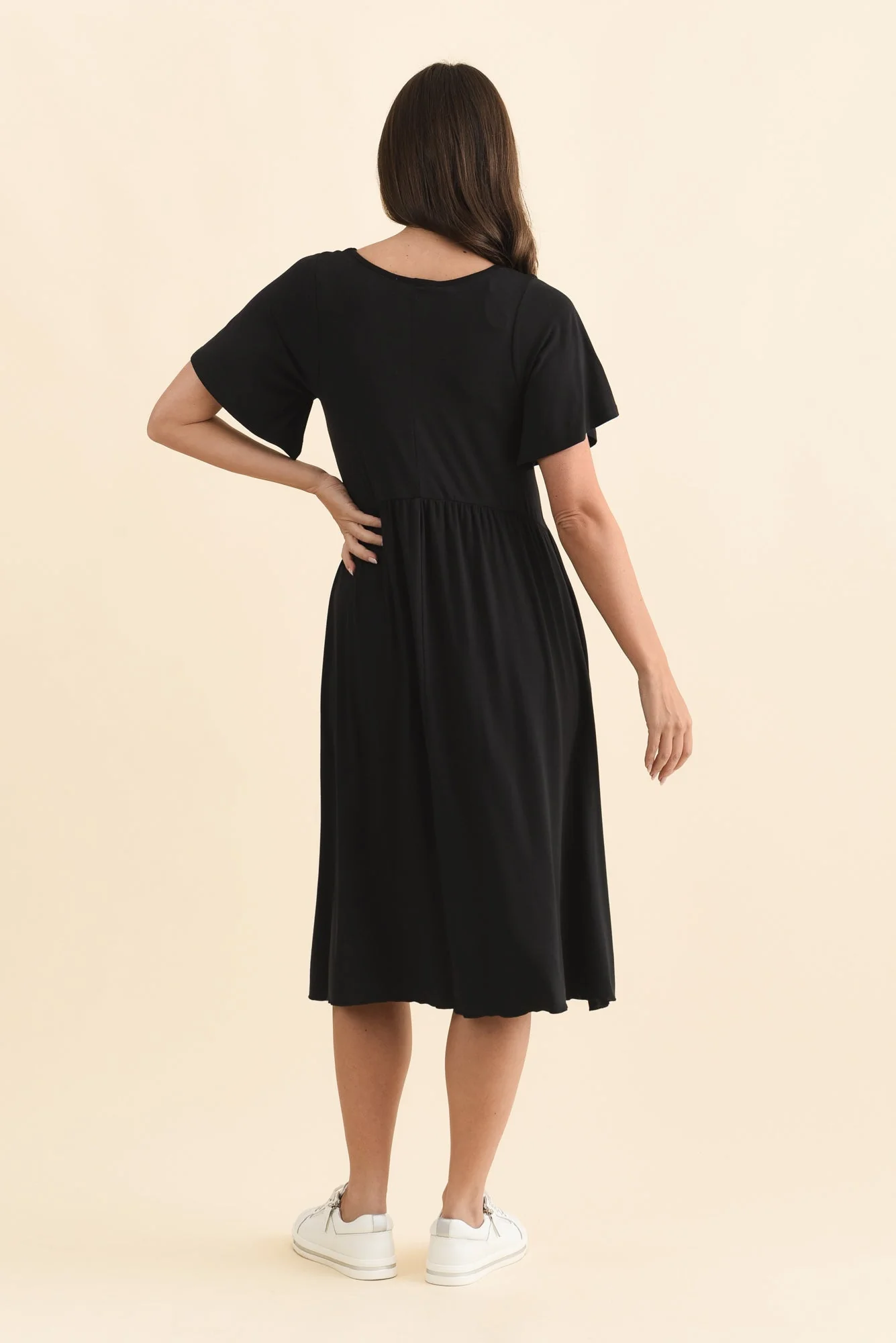 Donna Black Gathered Dress - Image 4