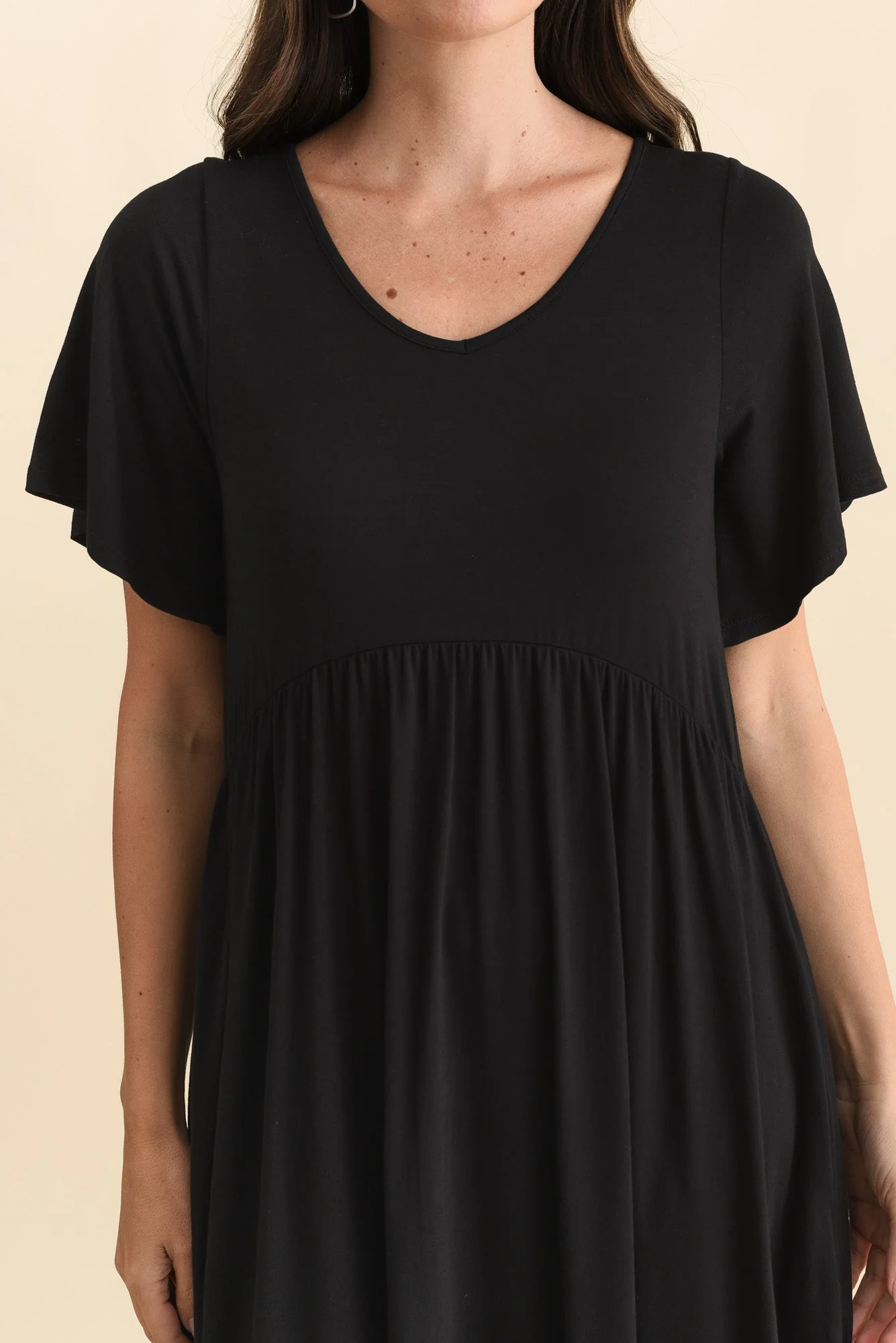 Donna Black Gathered Dress - Image 5