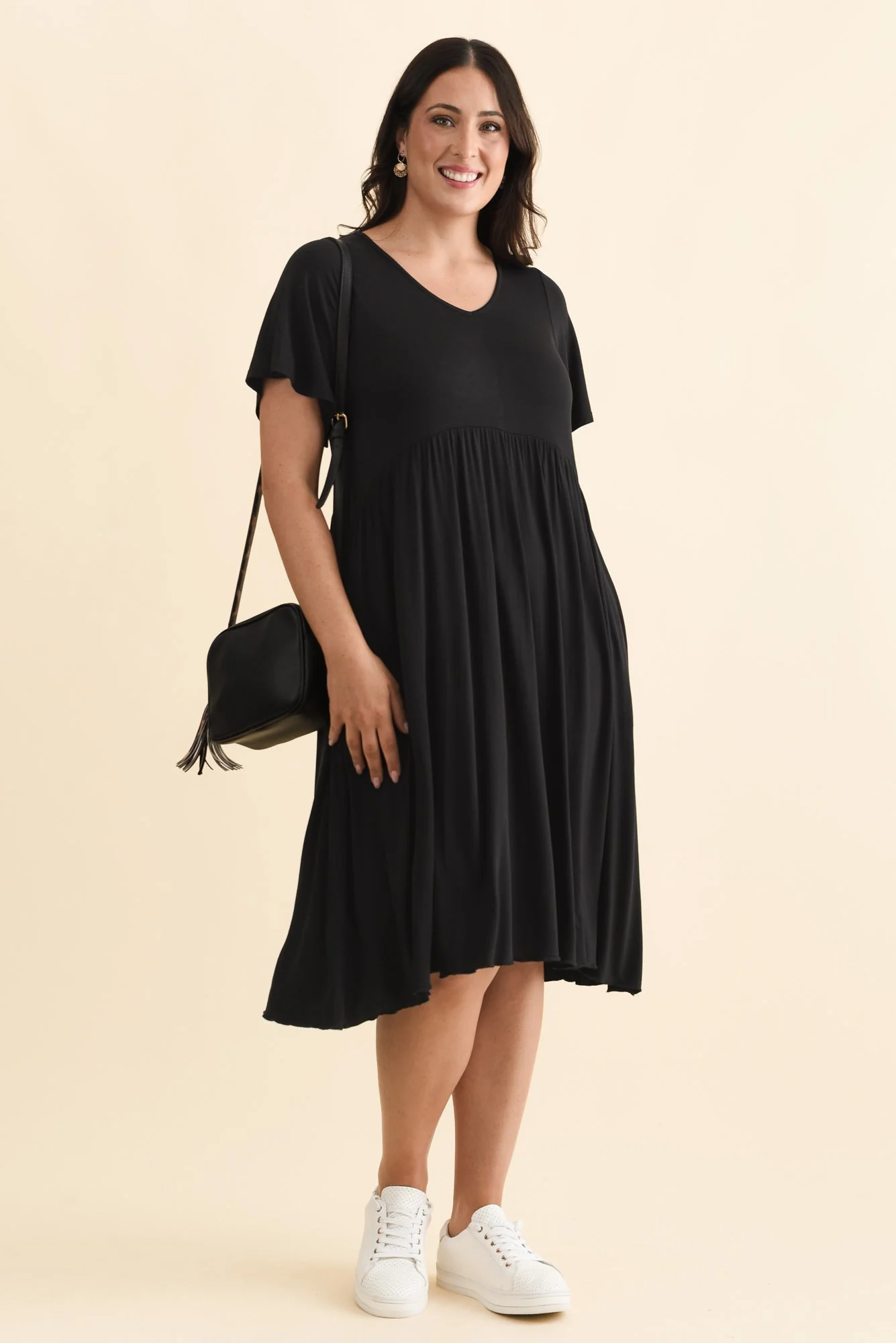 Donna Black Gathered Dress - Image 7