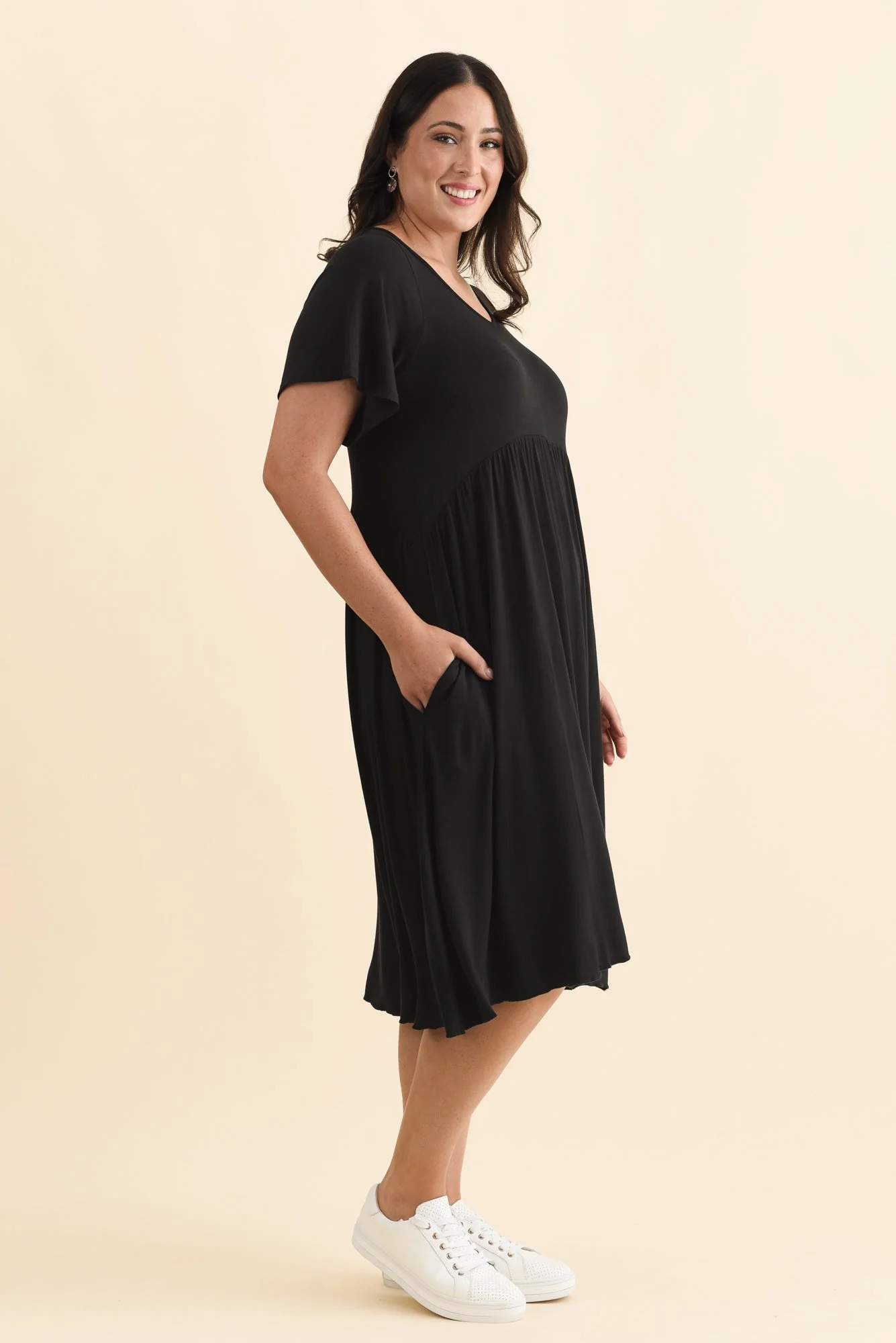 Donna Black Gathered Dress - Image 9