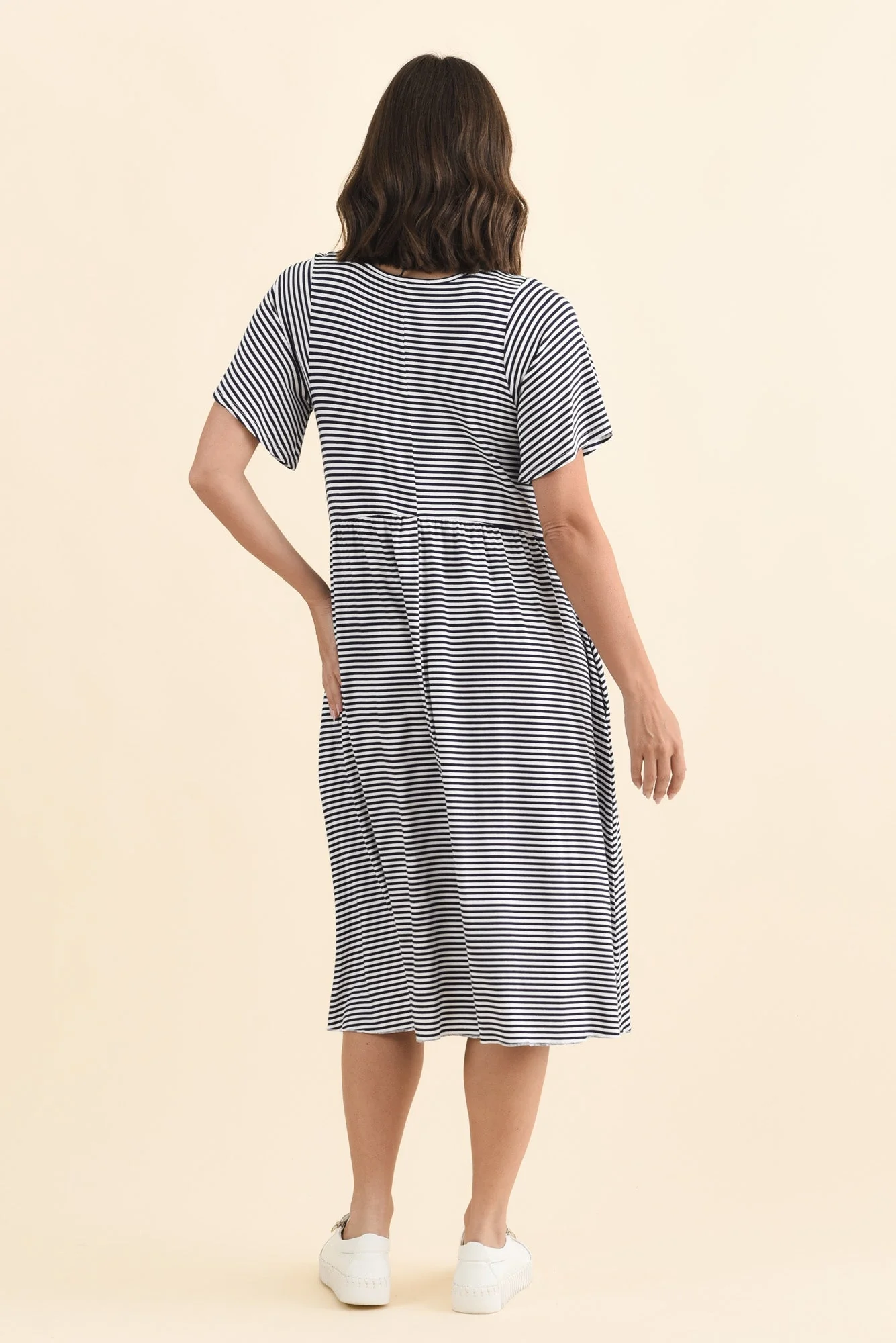 Donna Navy Stripe Gathered Dress - Image 6