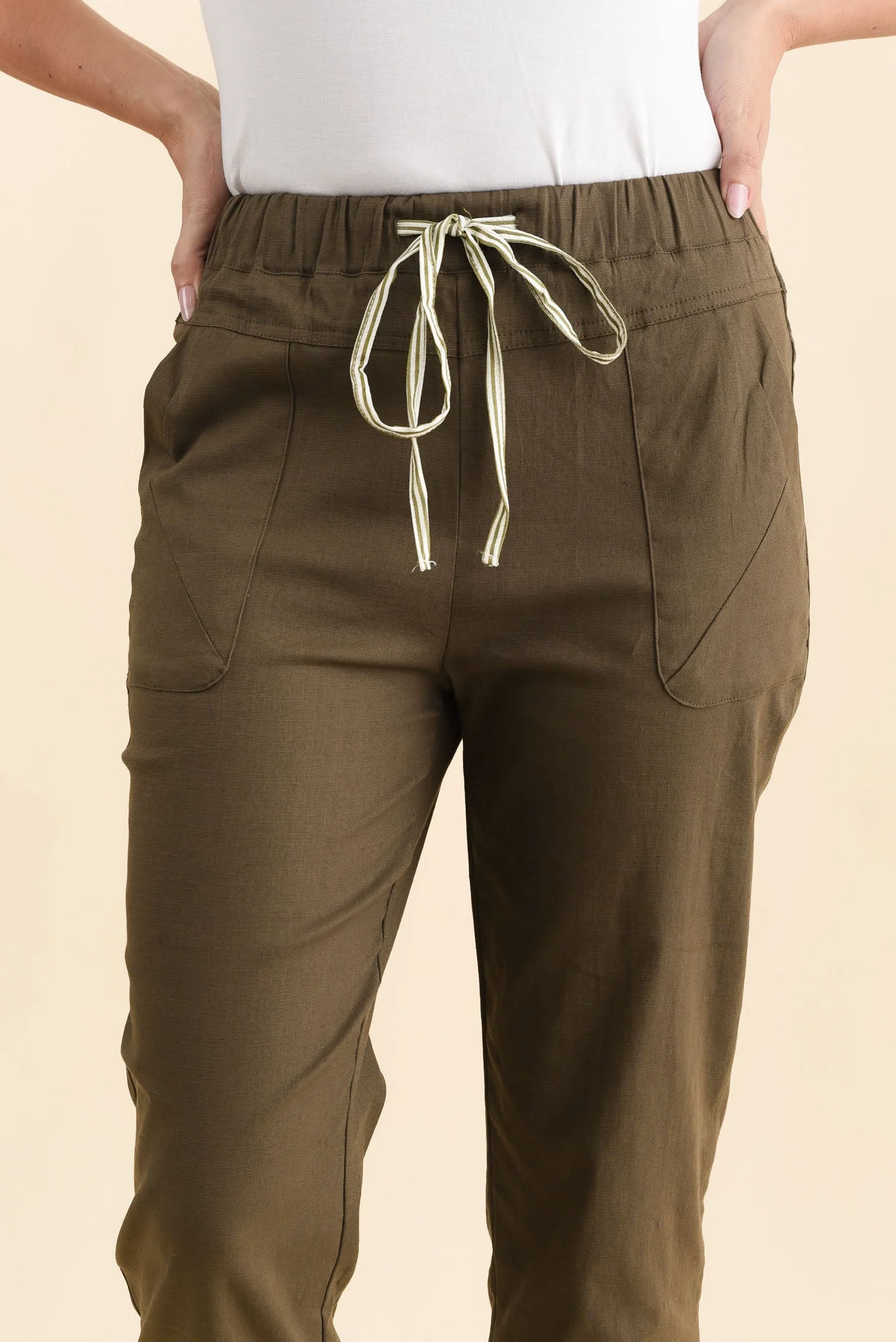 Edia Khaki Linen Blend Pants - Image 5