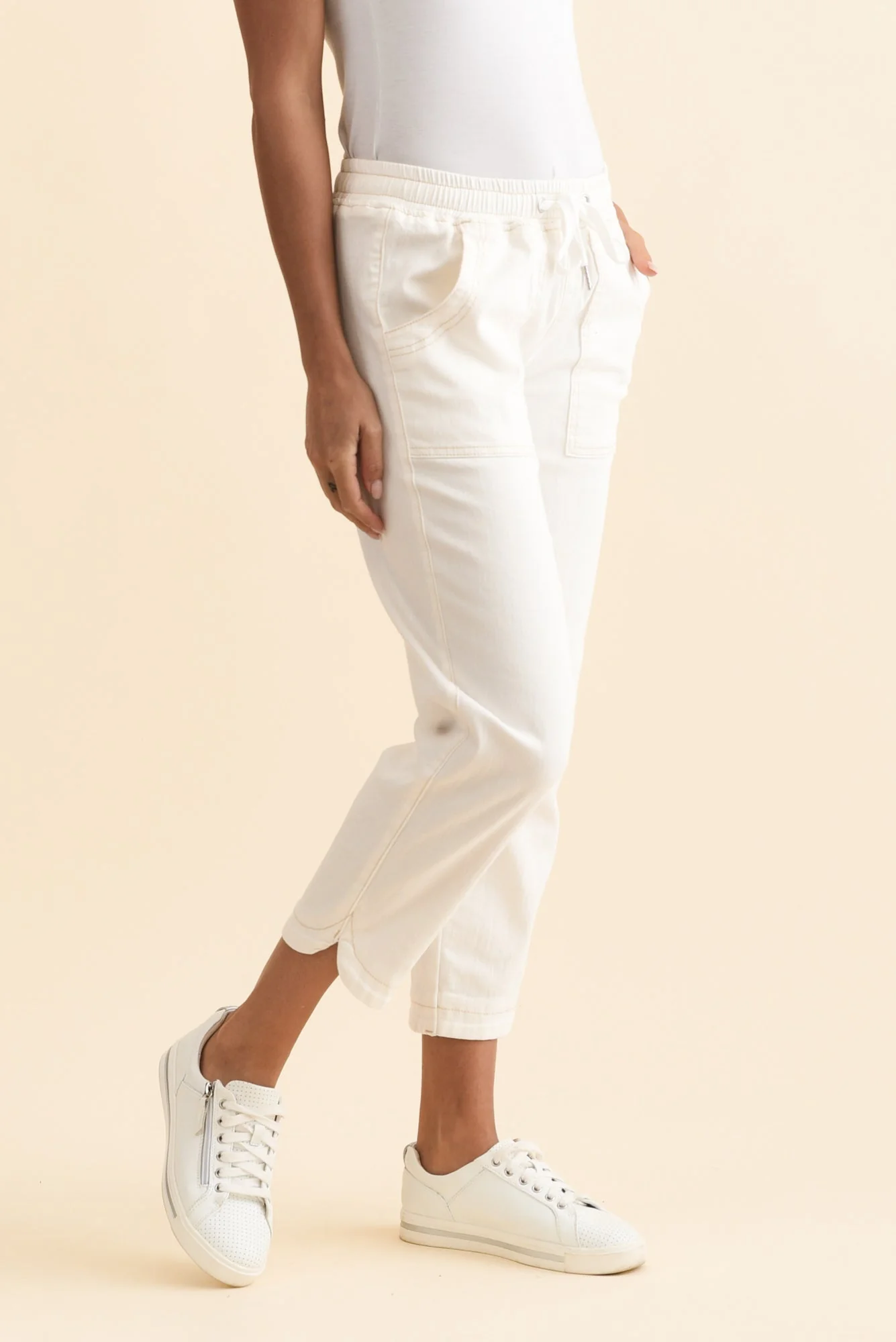 Eliana White Cotton Stretch Jeans - Image 3