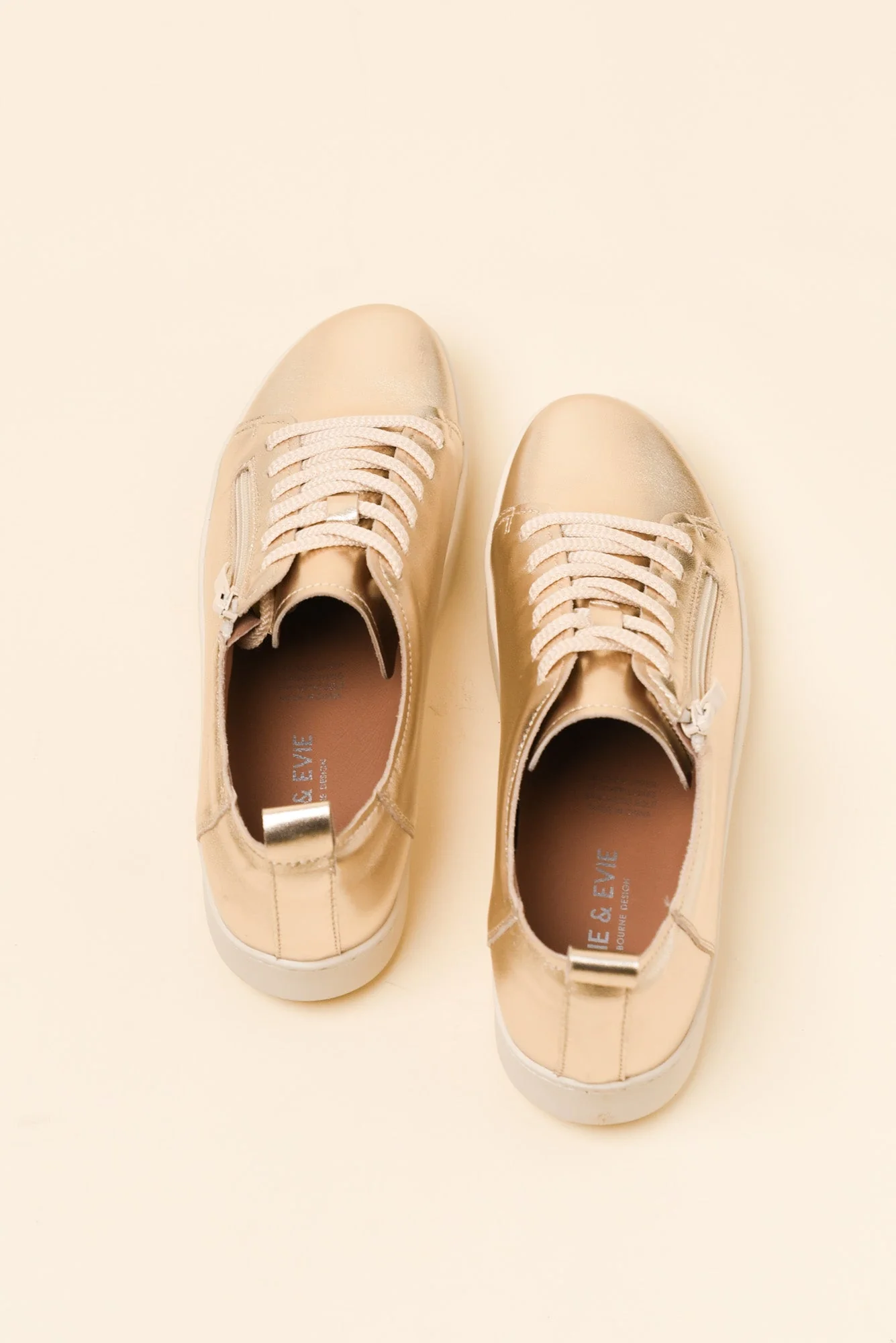 Elk Gold Leather Zip Sneaker - Image 4