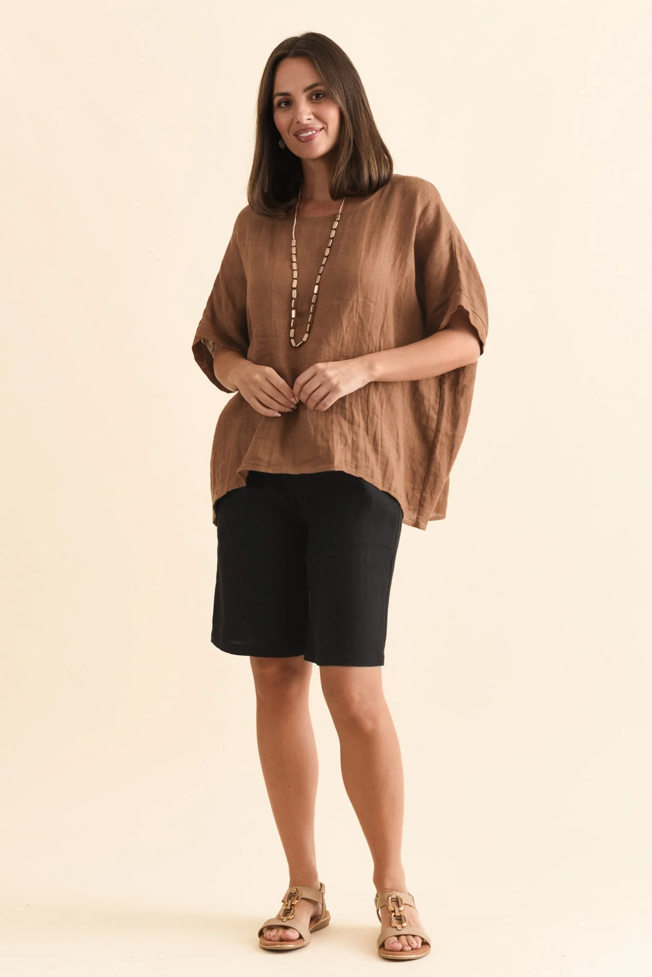 Elka Black Linen Relaxed Shorts - Image 6