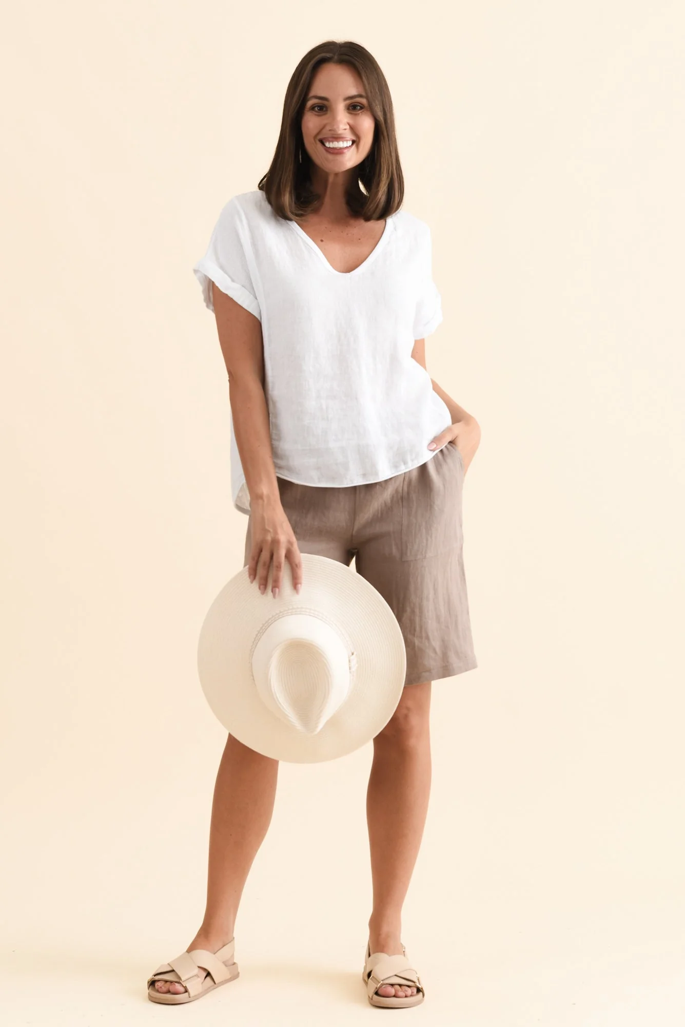 Elka Mocha Linen Relaxed Shorts - Image 2