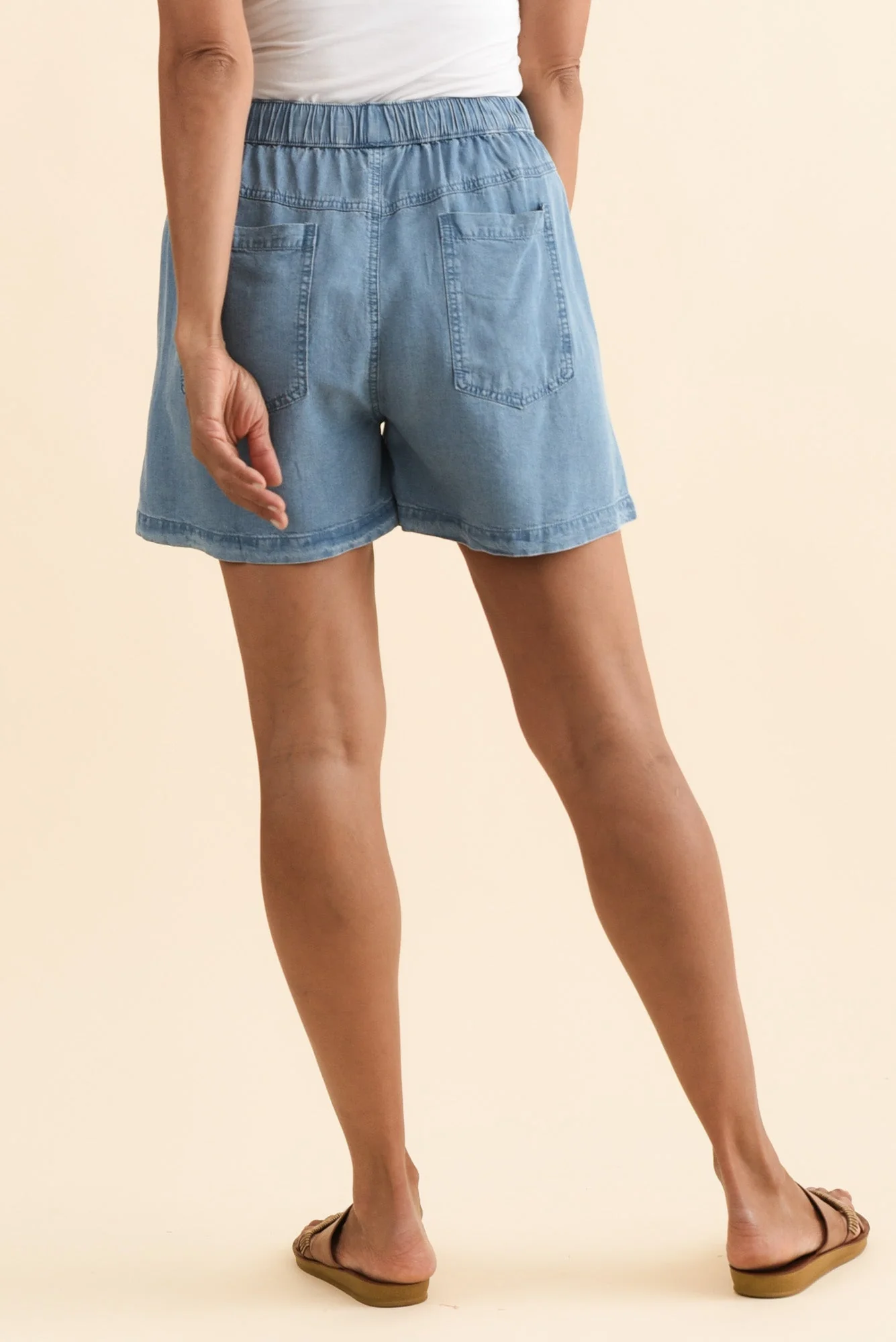 Elliot Blue Lyocell Relaxed Shorts - Image 4