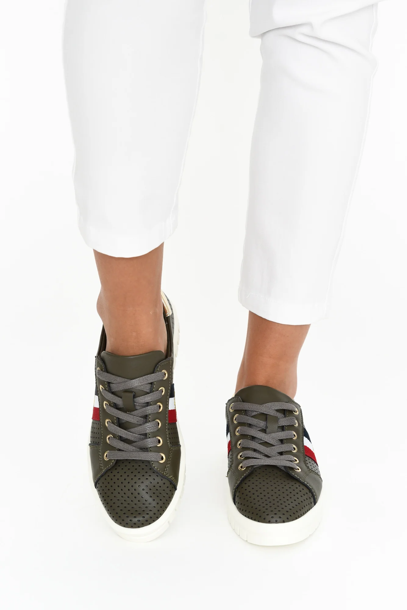 Elope Khaki Bee Leather Sneaker - Image 3