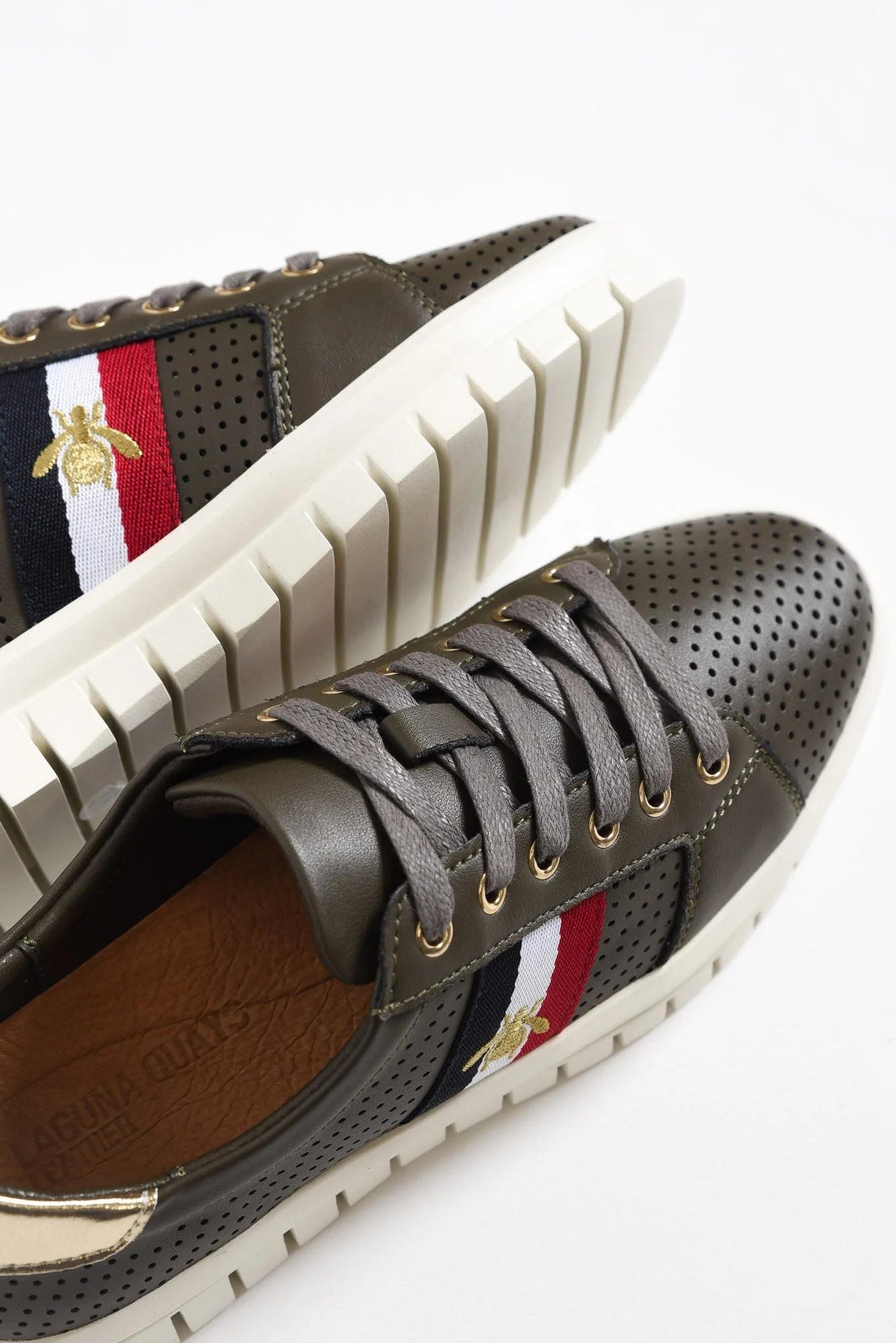 Elope Khaki Bee Leather Sneaker - Image 7